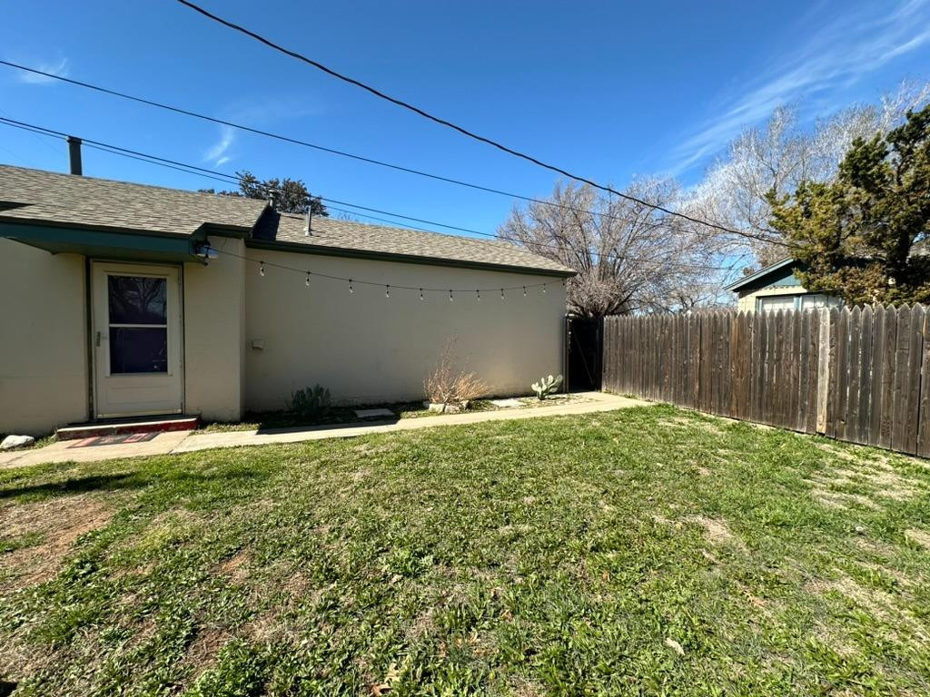 2505 22nd Street Property Photo 2