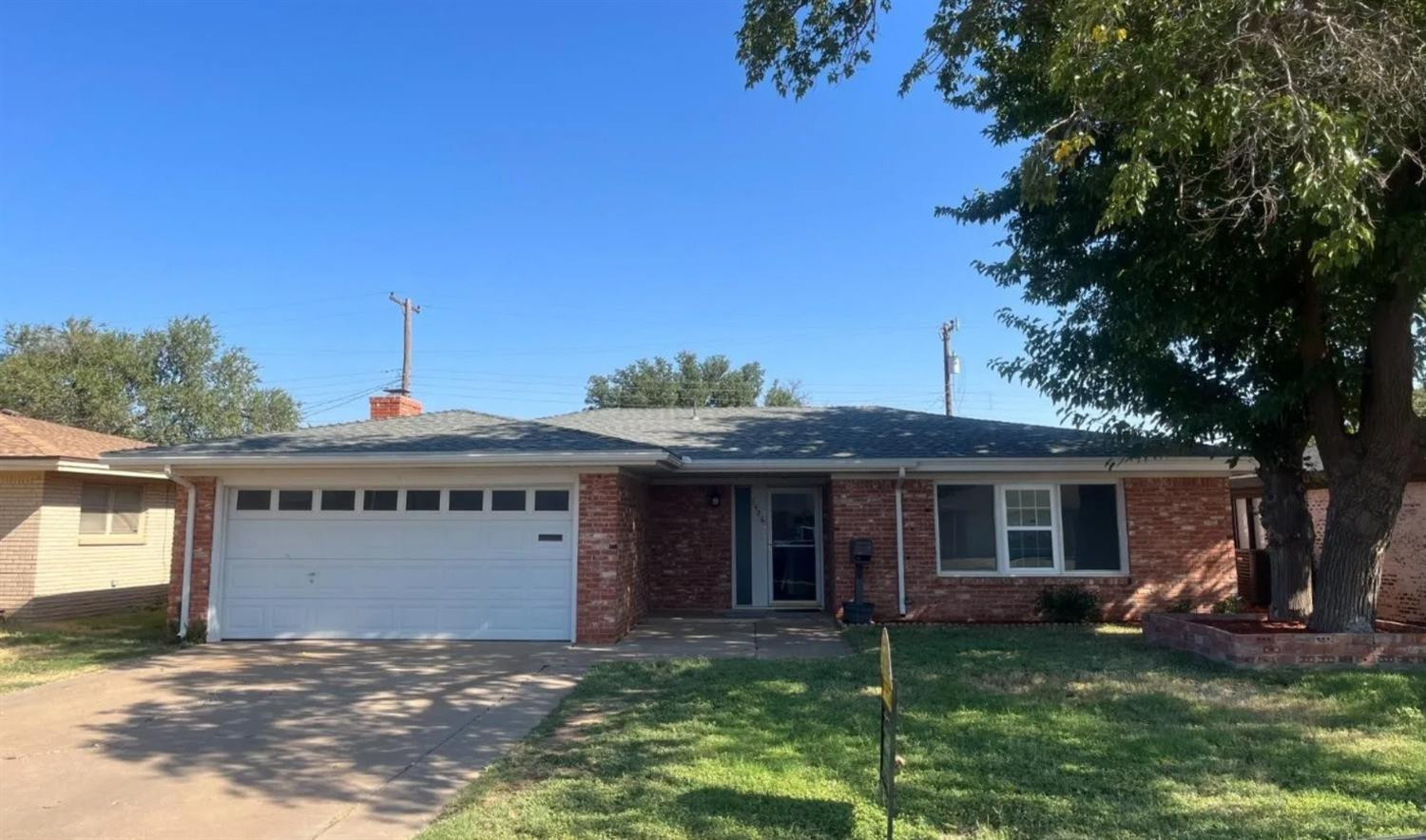 5426 9th Street Property Photo 2