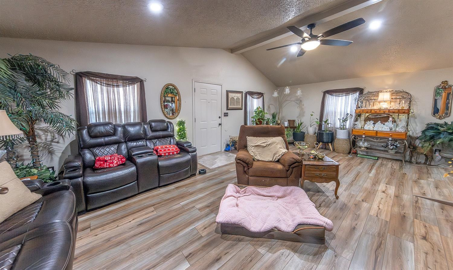 3804 Idalou Road Property Photo 1
