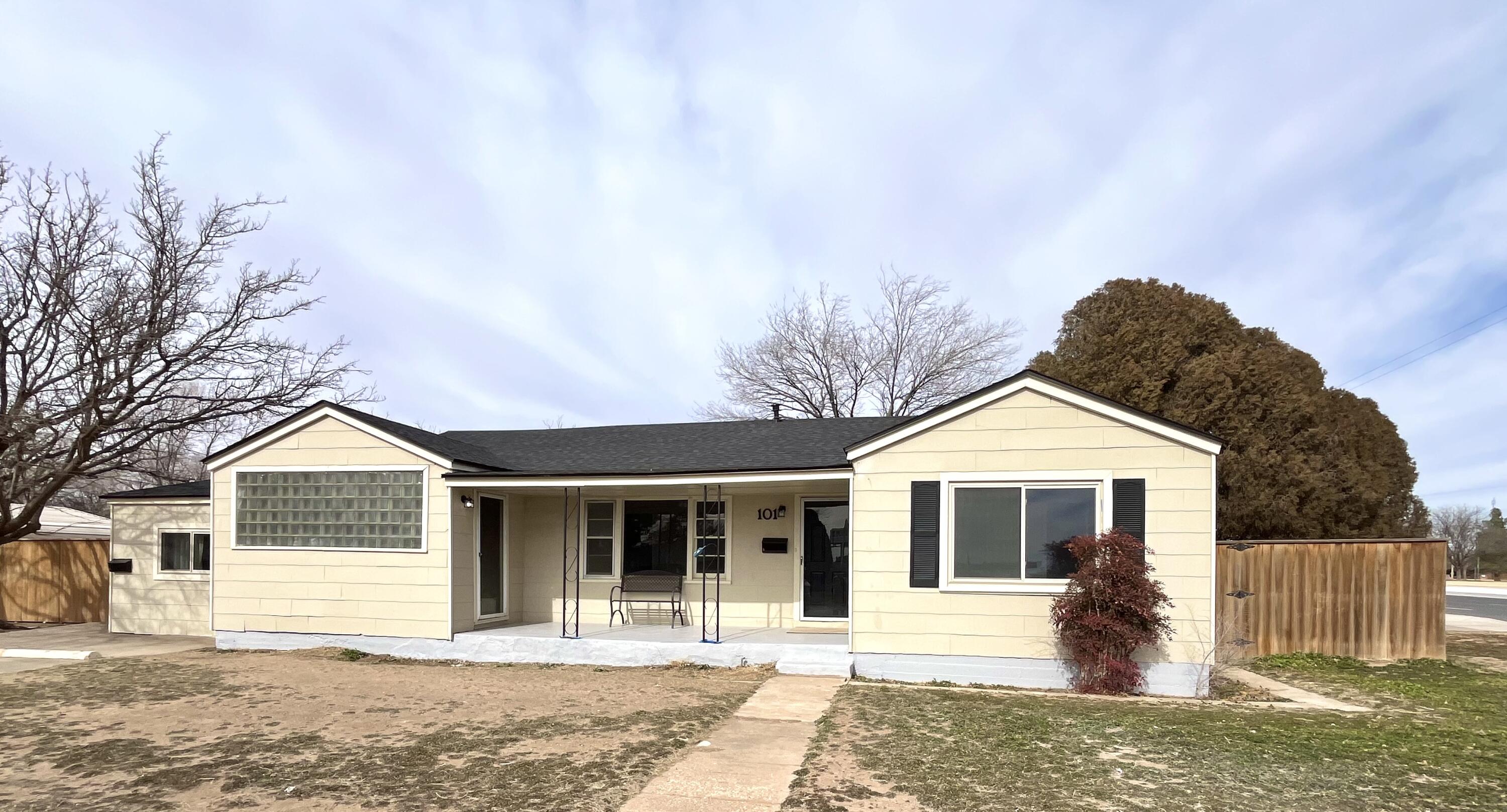 101 15th Street Property Photo 1