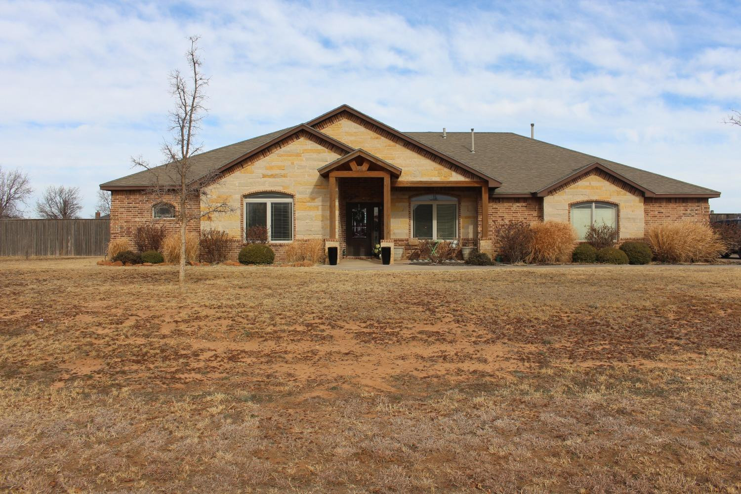 3302 County Road 7560 Property Photo