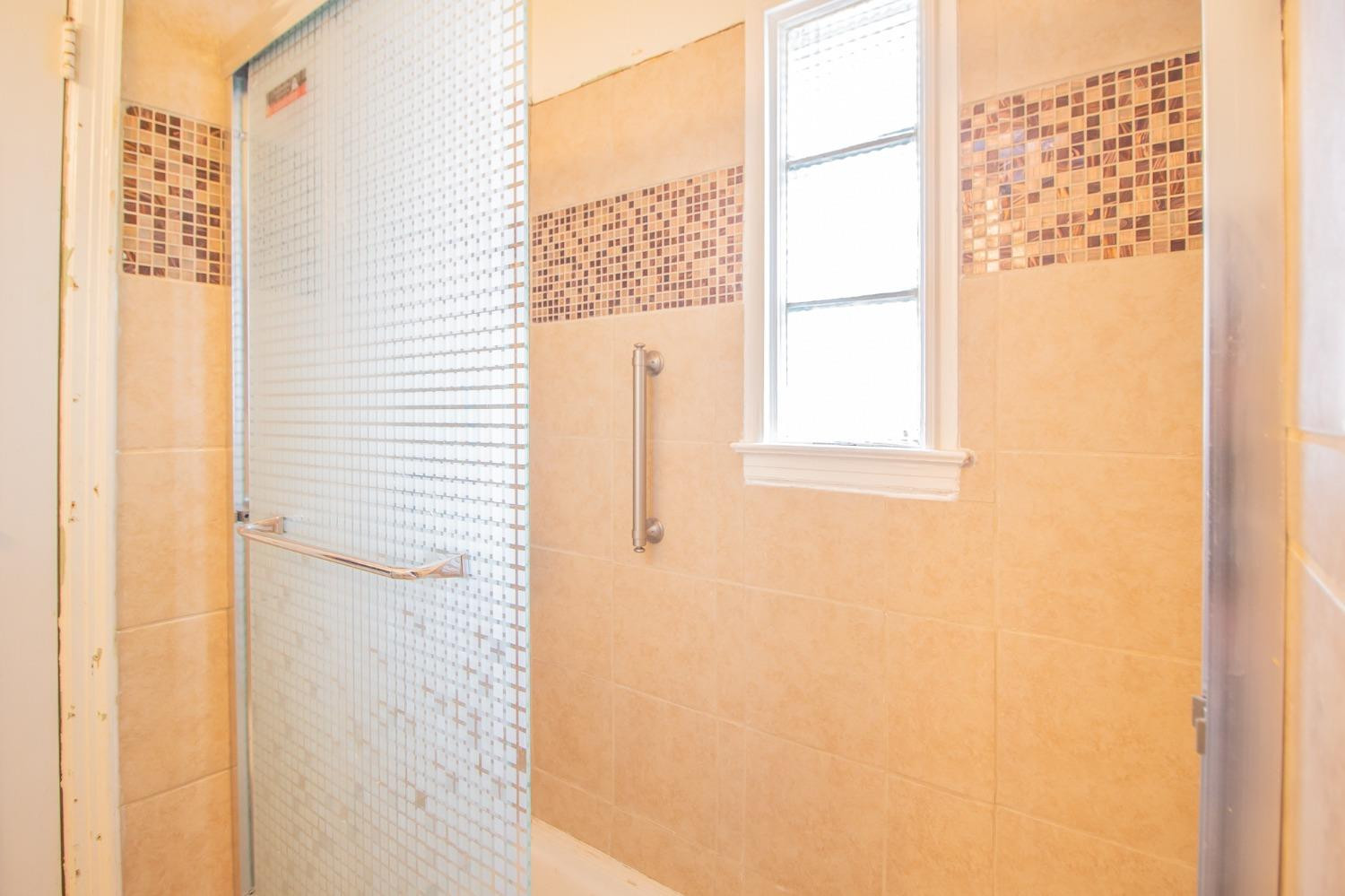 1718 30th Street Property Photo 21