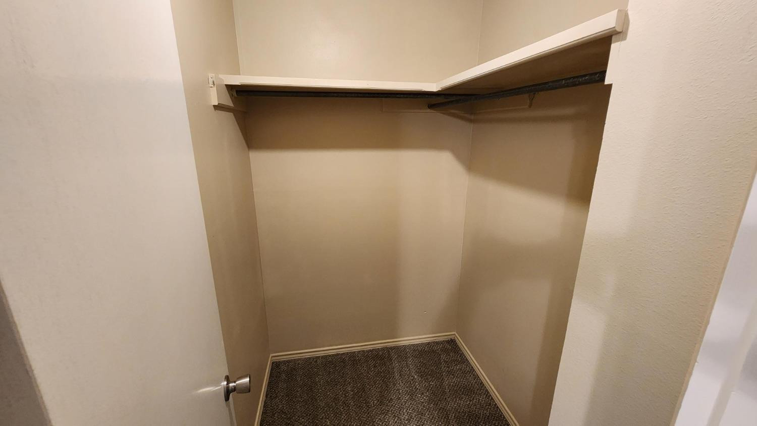 4520 65th, B Property Photo 16
