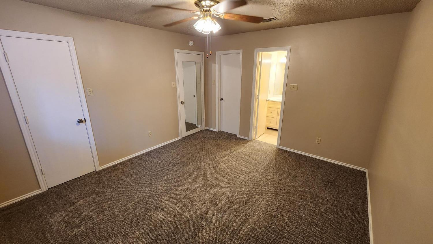 4520 65th, B Property Photo 19