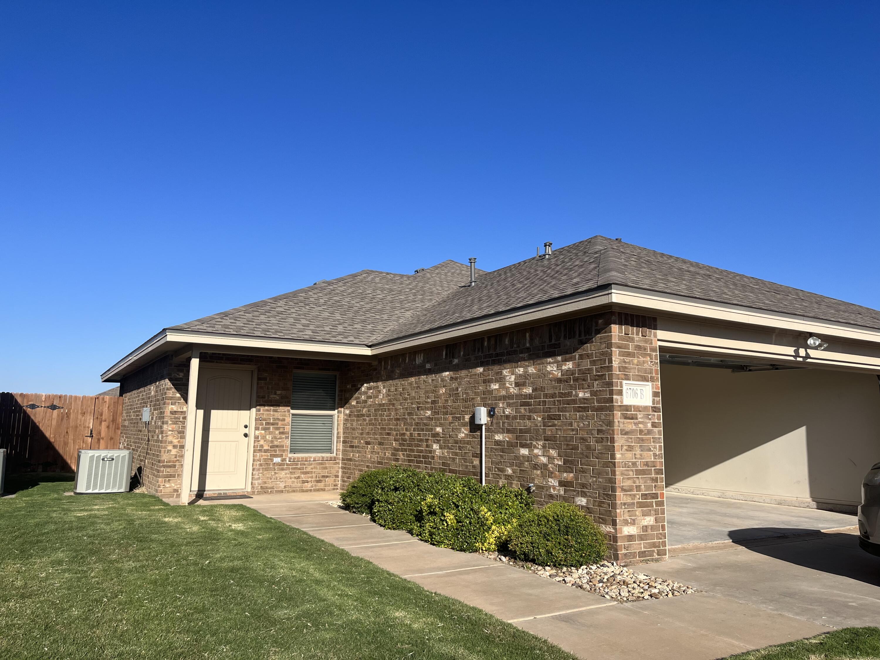 6708 Oakridge Avenue, B Property Photo