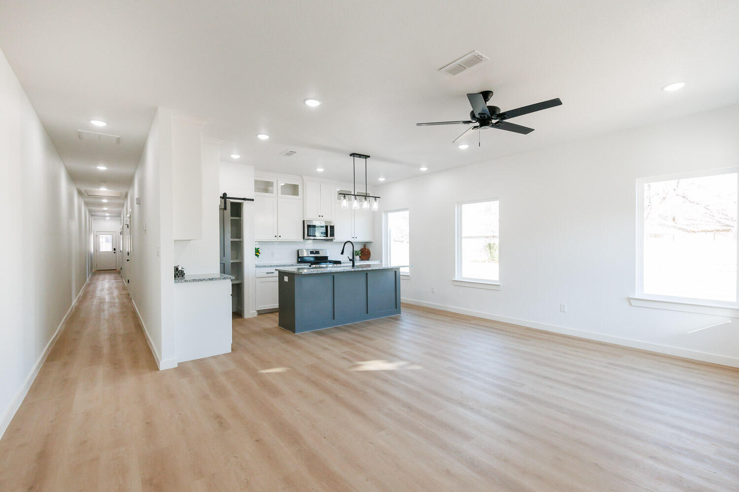 2002 16th Street, A & B Property Photo 4