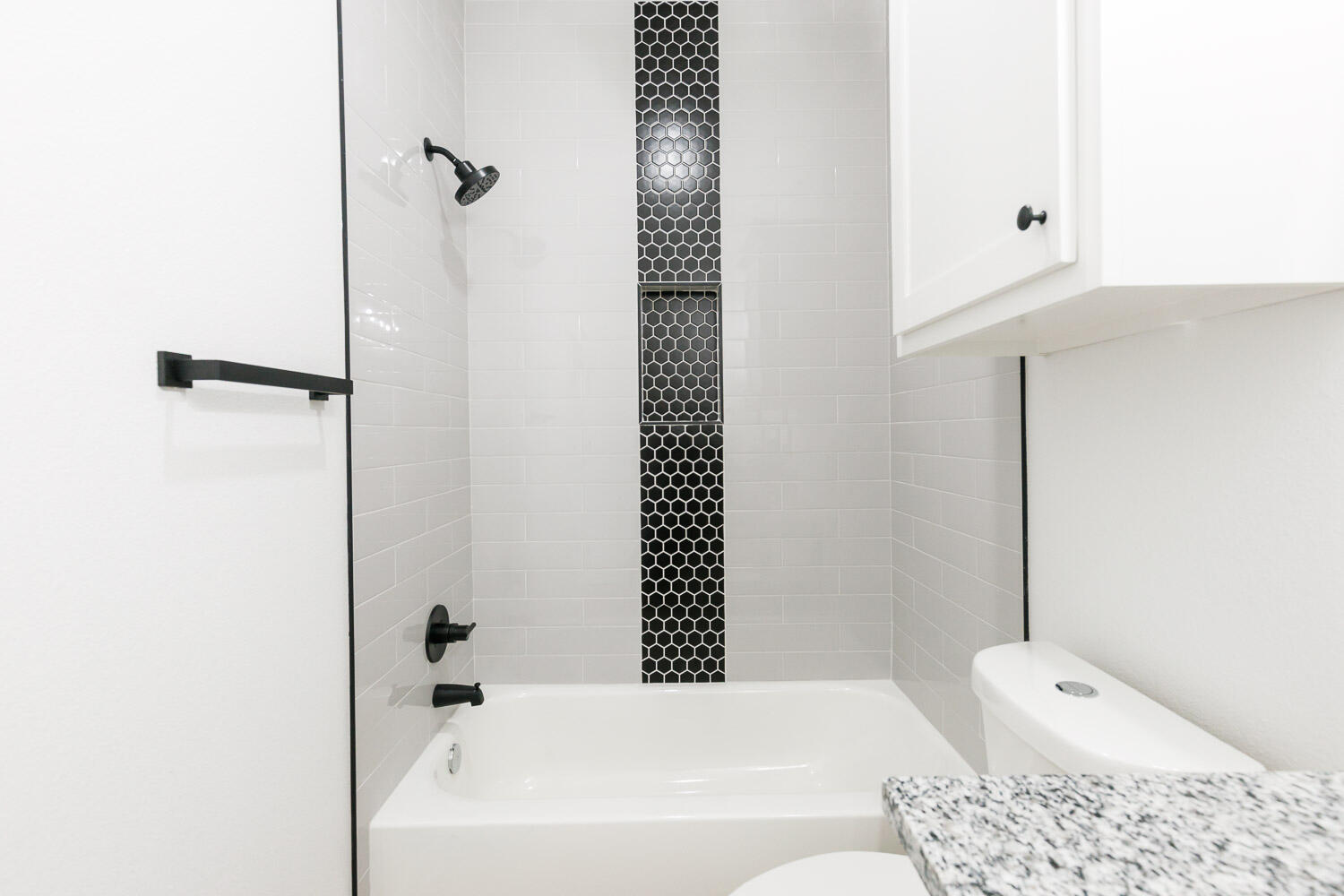 2002 16th Street, A & B Property Photo 23