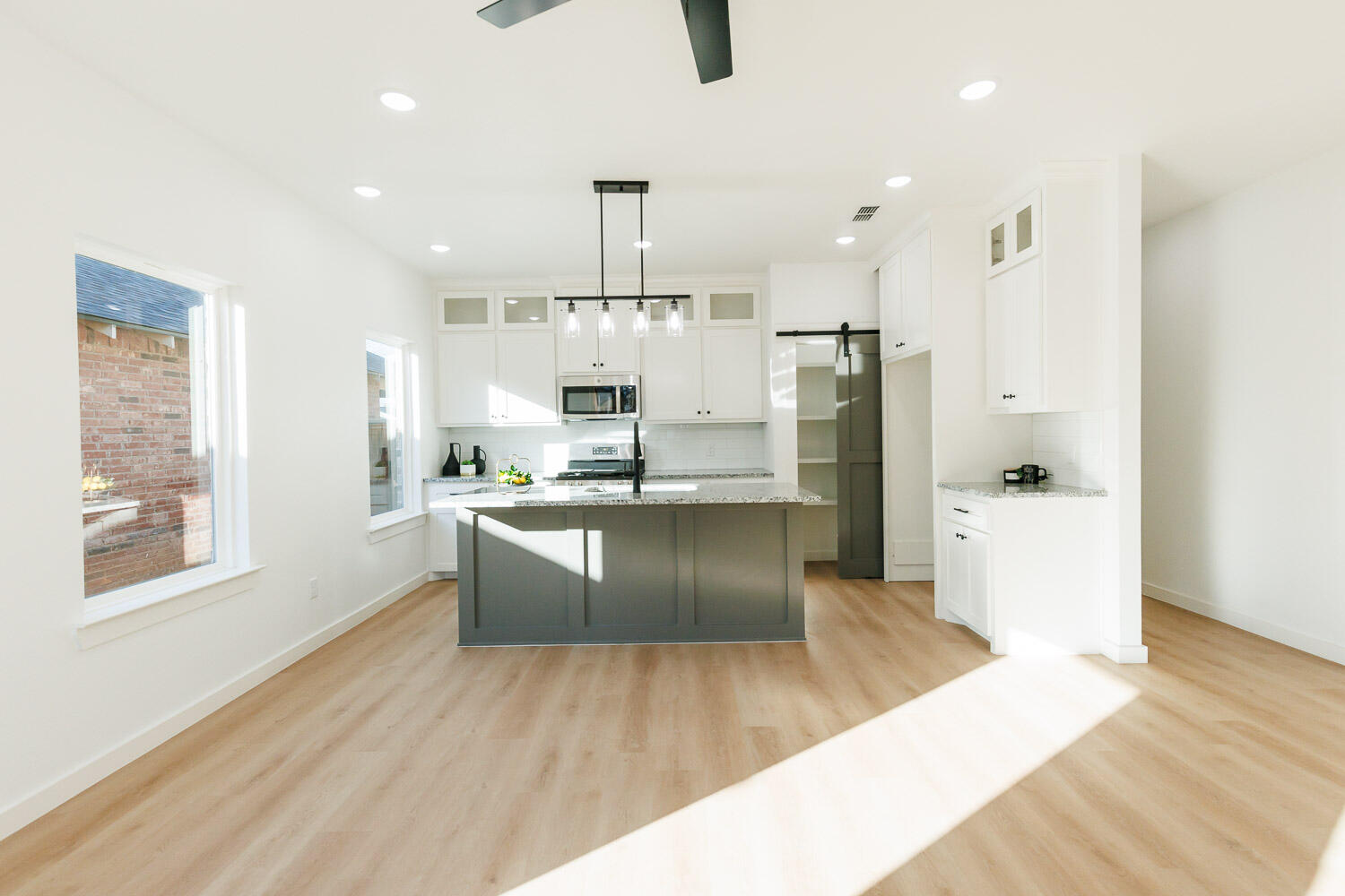 2002 16th Street, A & B Property Photo 40