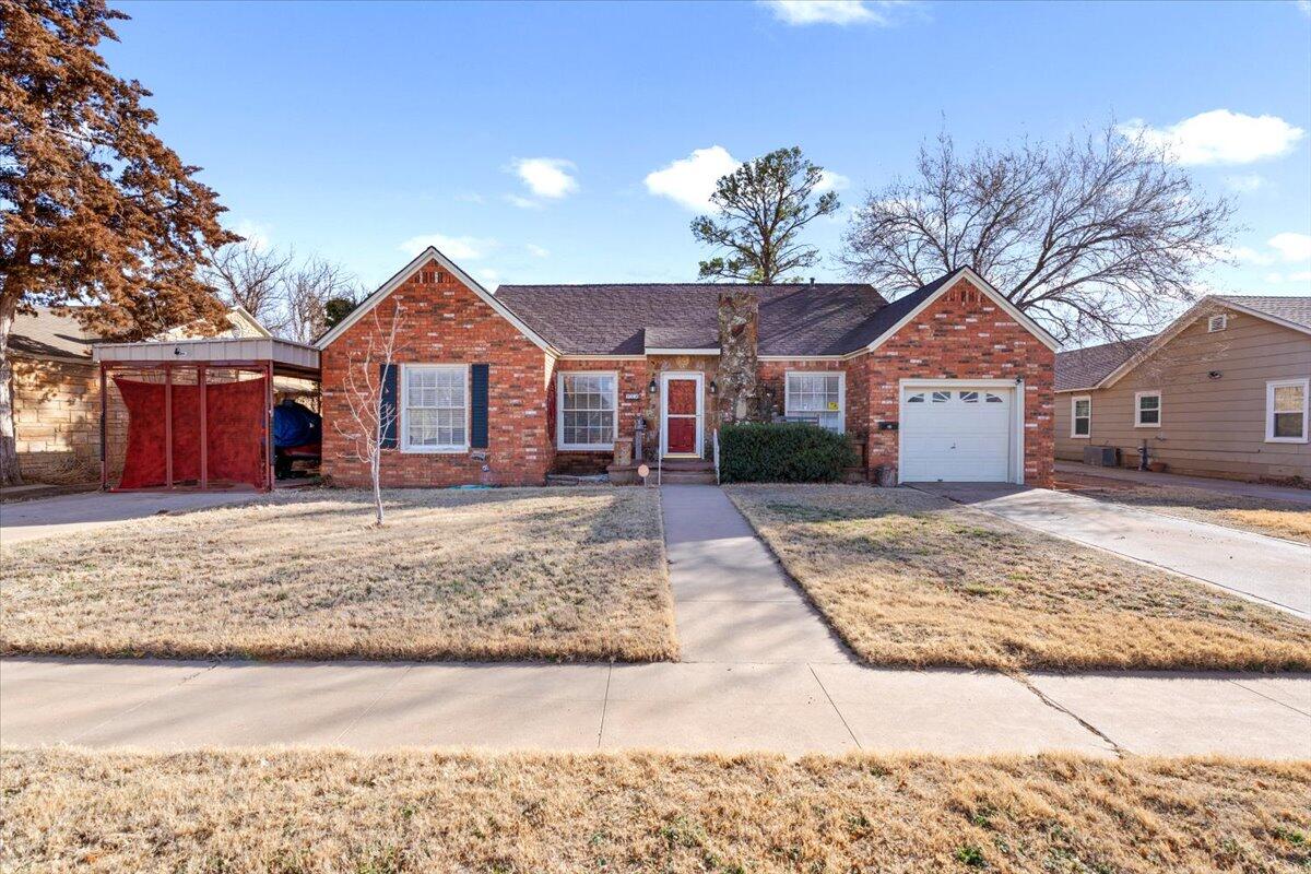 714 E Tate Street Property Photo 1