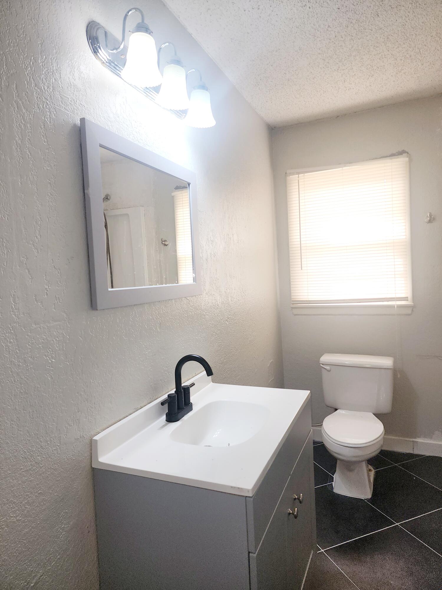 1505 Ave G Property Photo 10