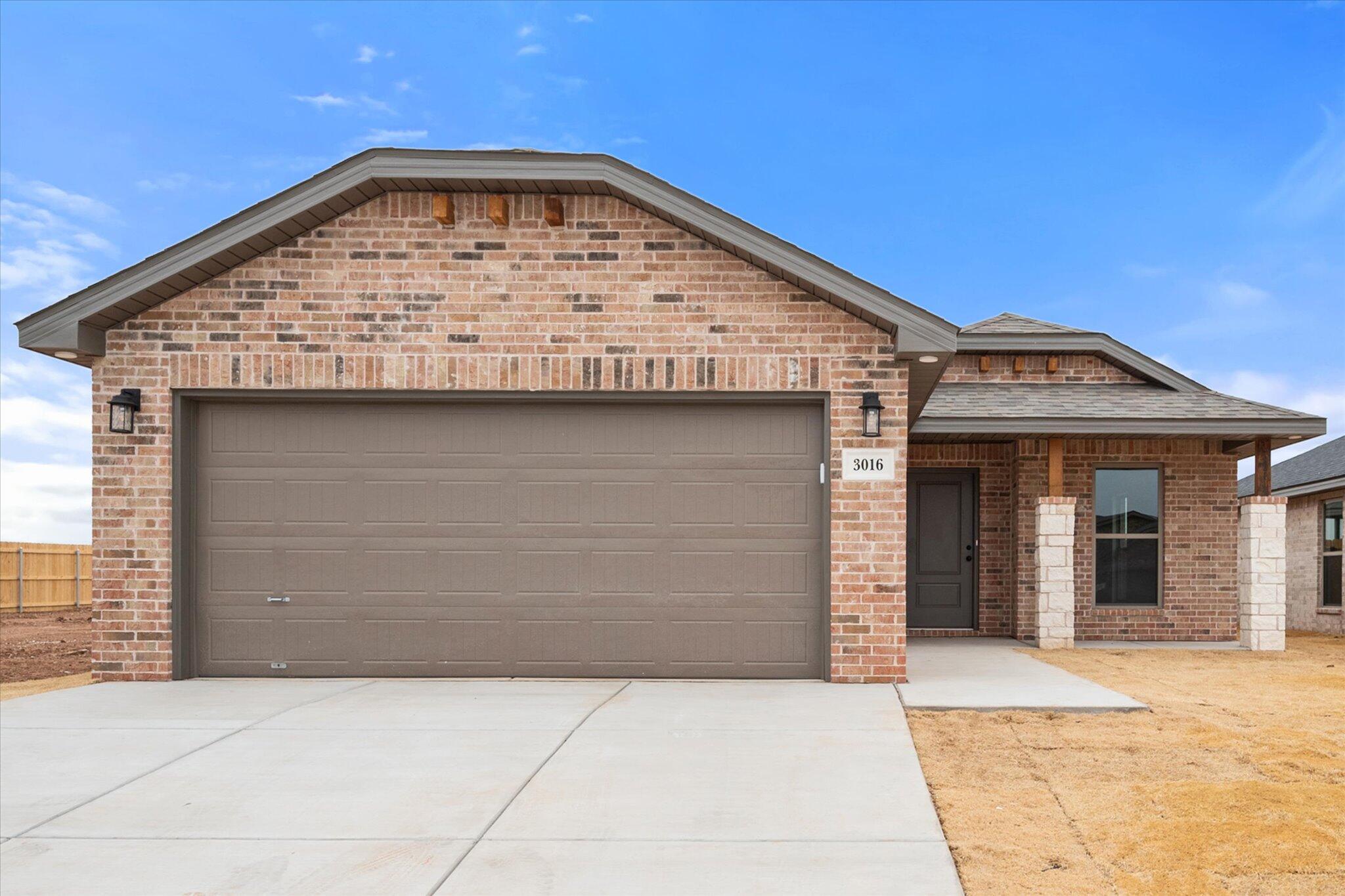 3016 140th Street Property Photo 1