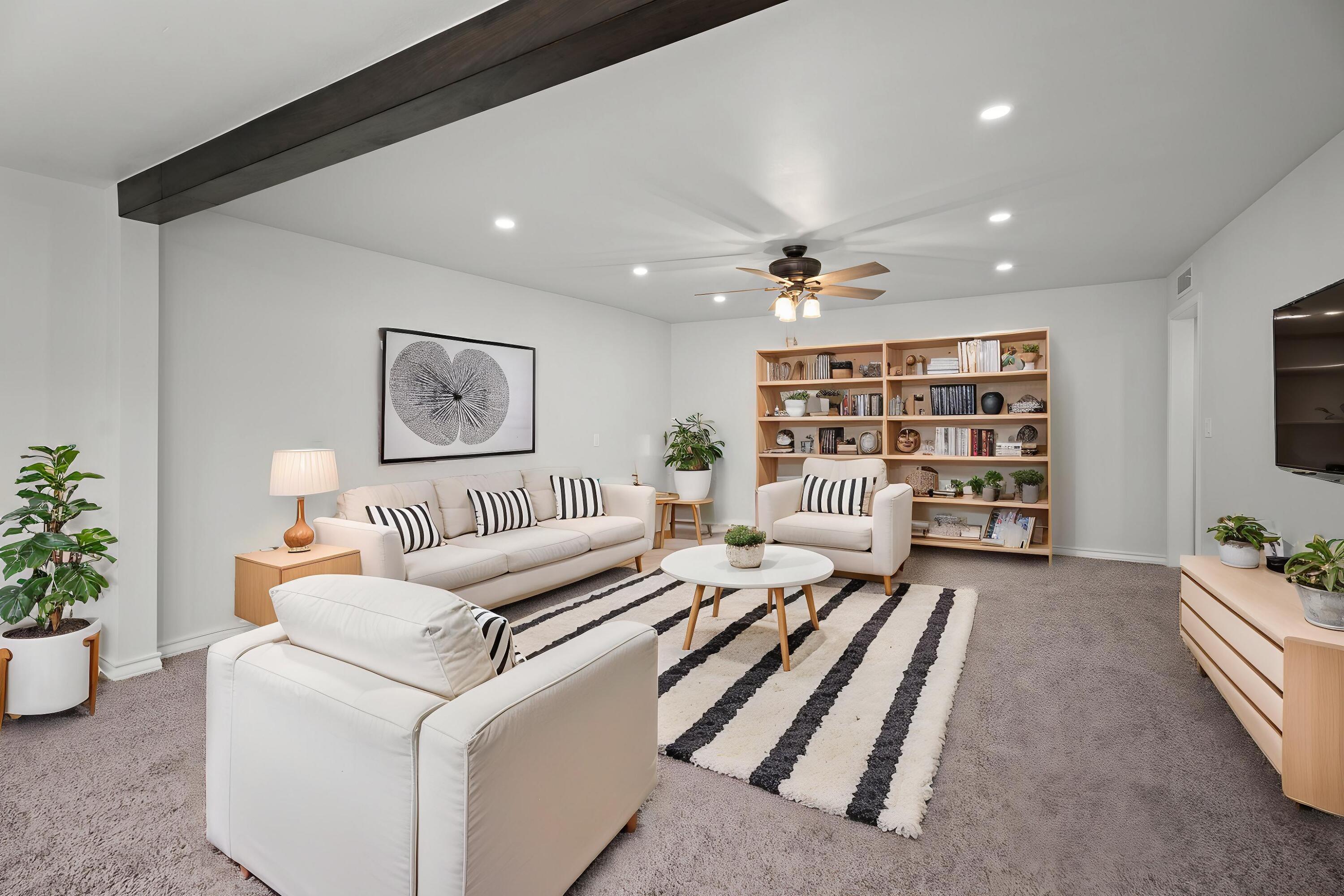 1411 E Tate Street Property Photo 1