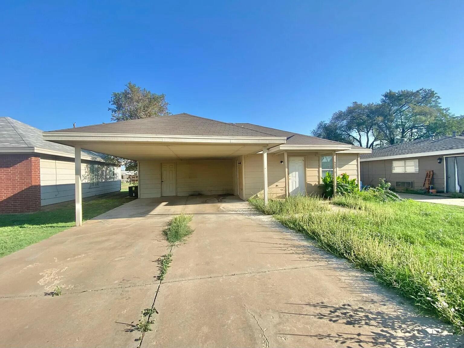 Package Property Property Photo 1