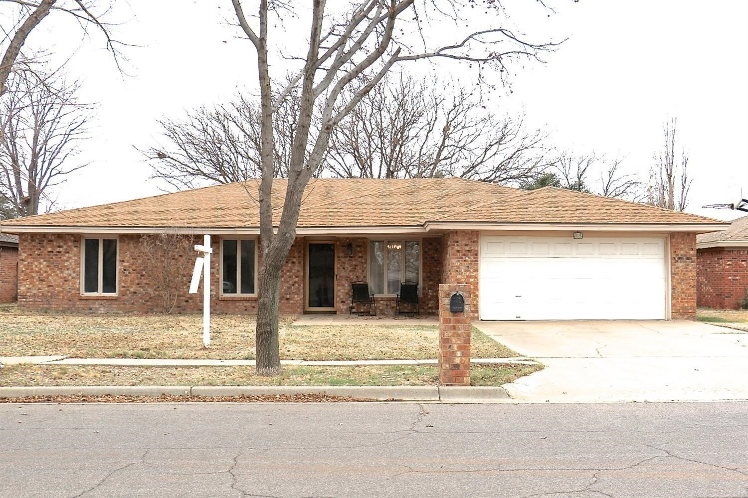 7004 Elkhart Avenue Property Photo