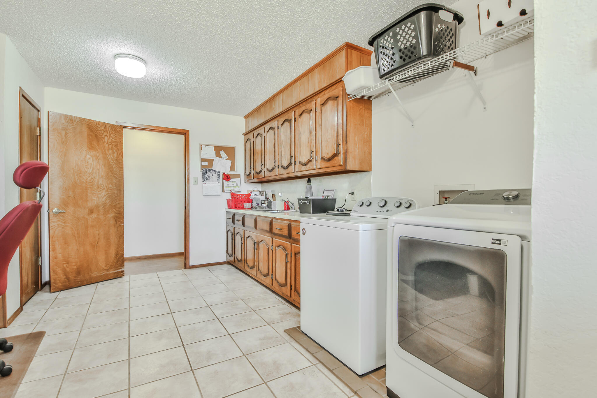400 N Sherman Avenue Property Photo 16