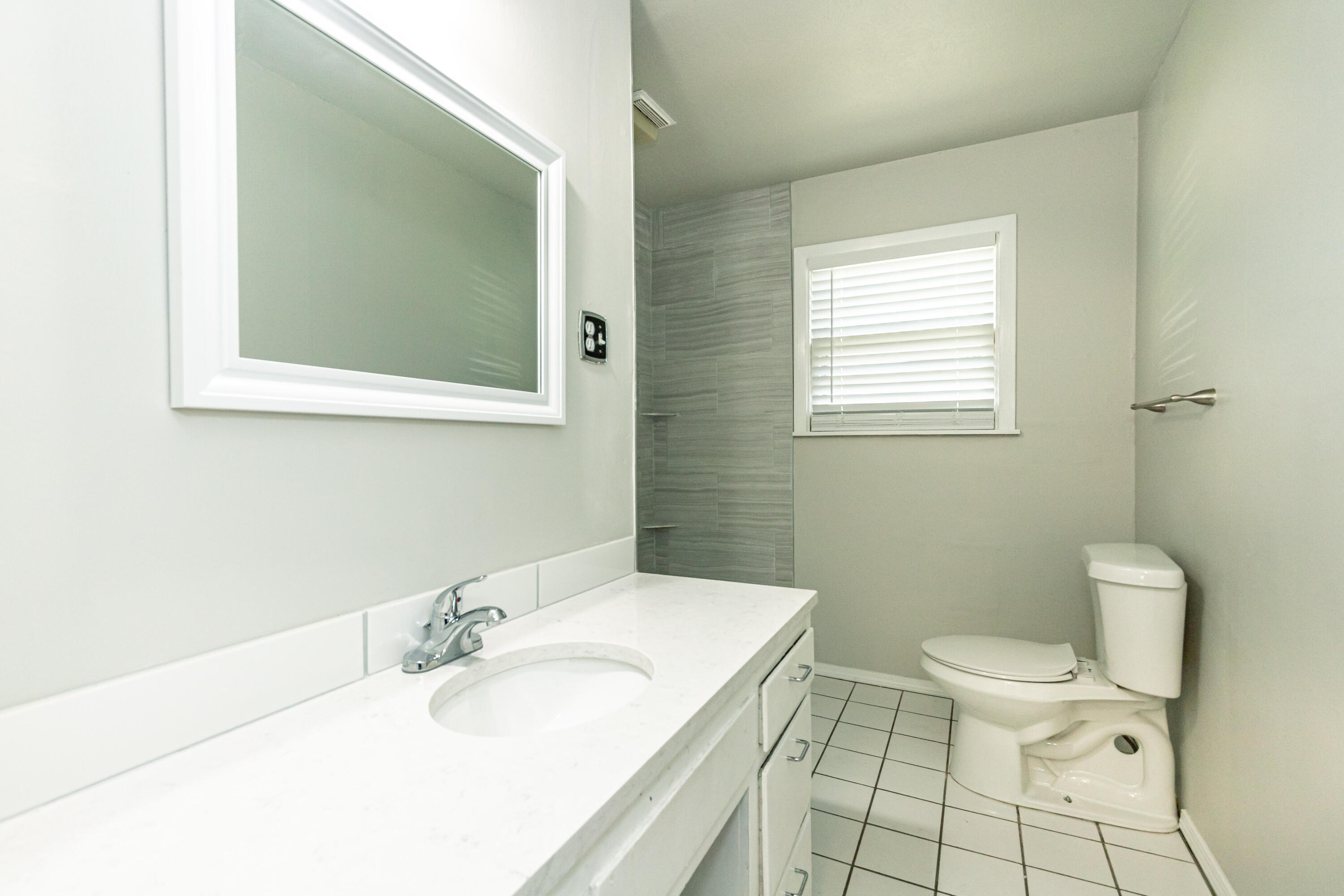 2506 Kenosha Avenue Property Photo 10