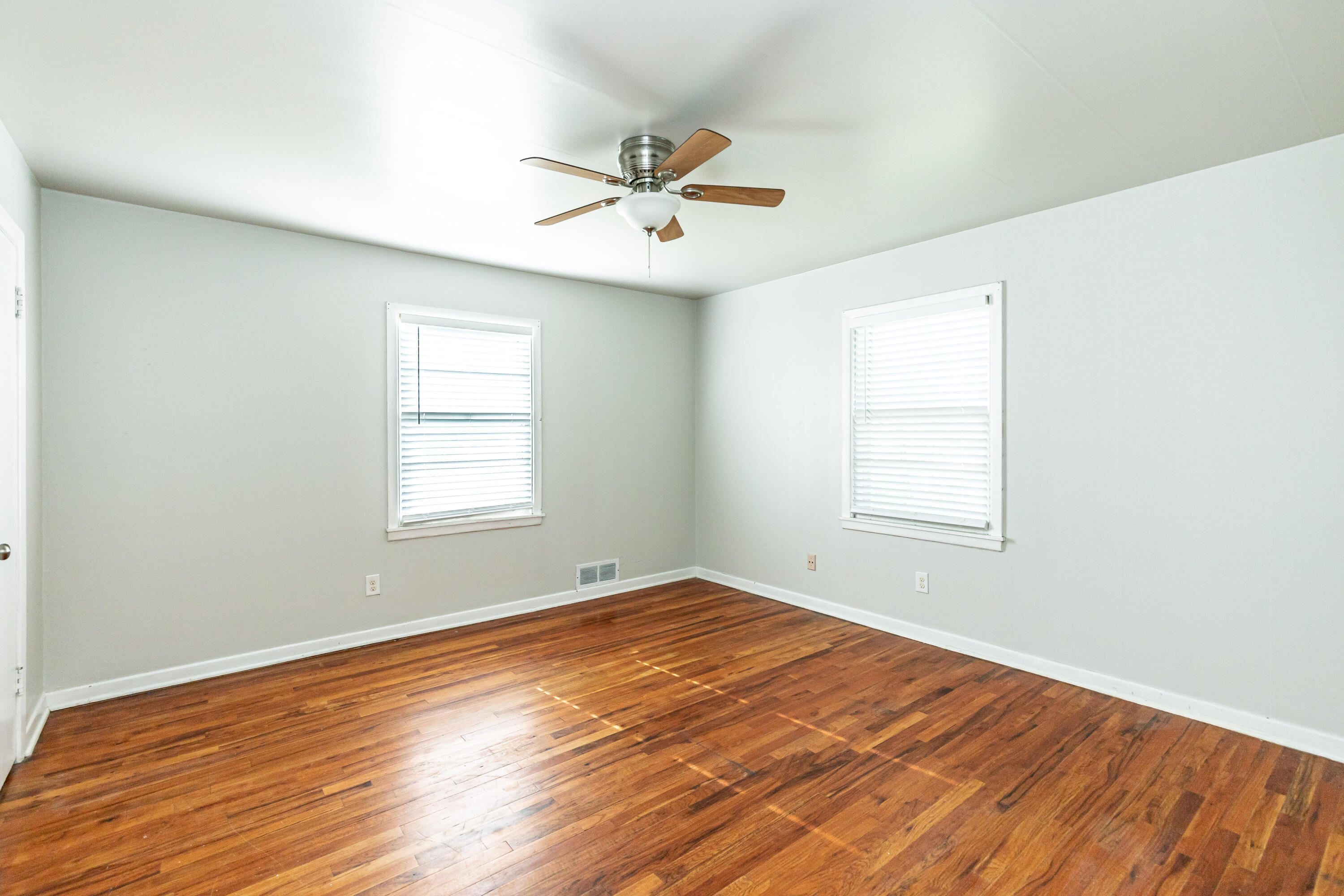 2506 Kenosha Avenue Property Photo 18