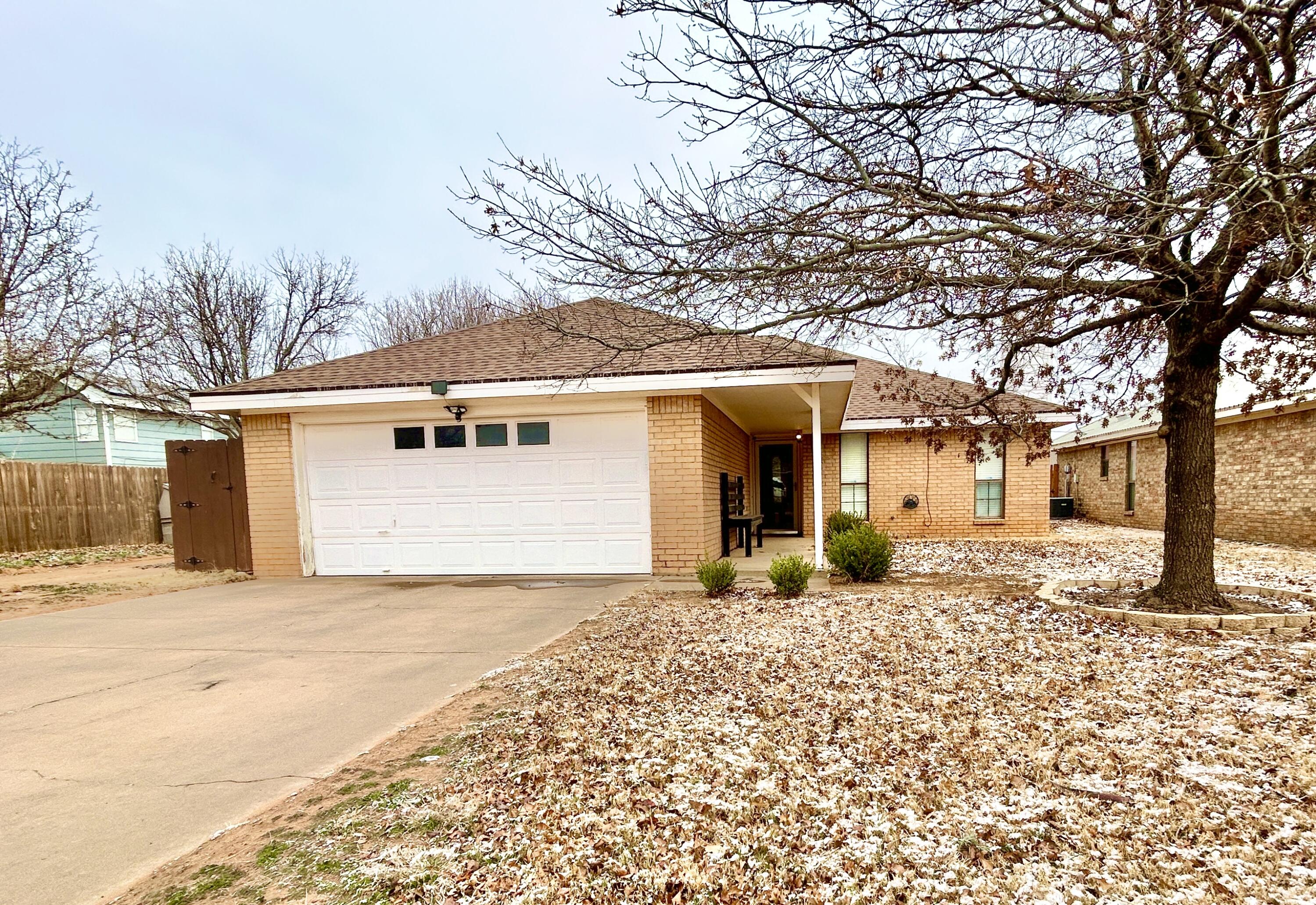 9605 Colton Avenue Property Photo