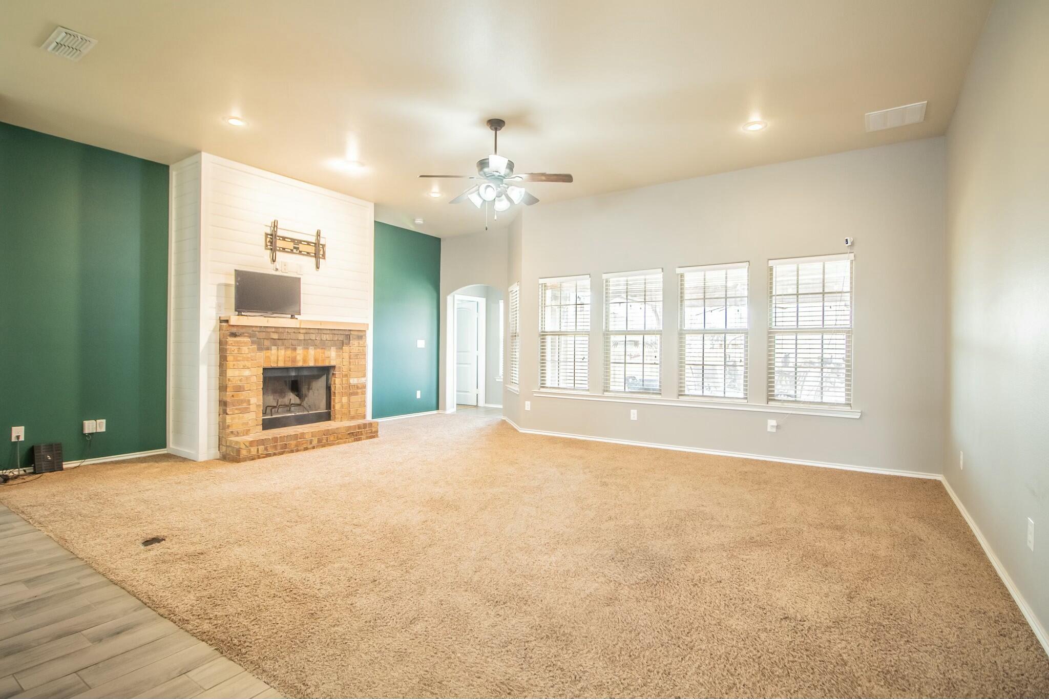5728 109th Street Property Photo 14