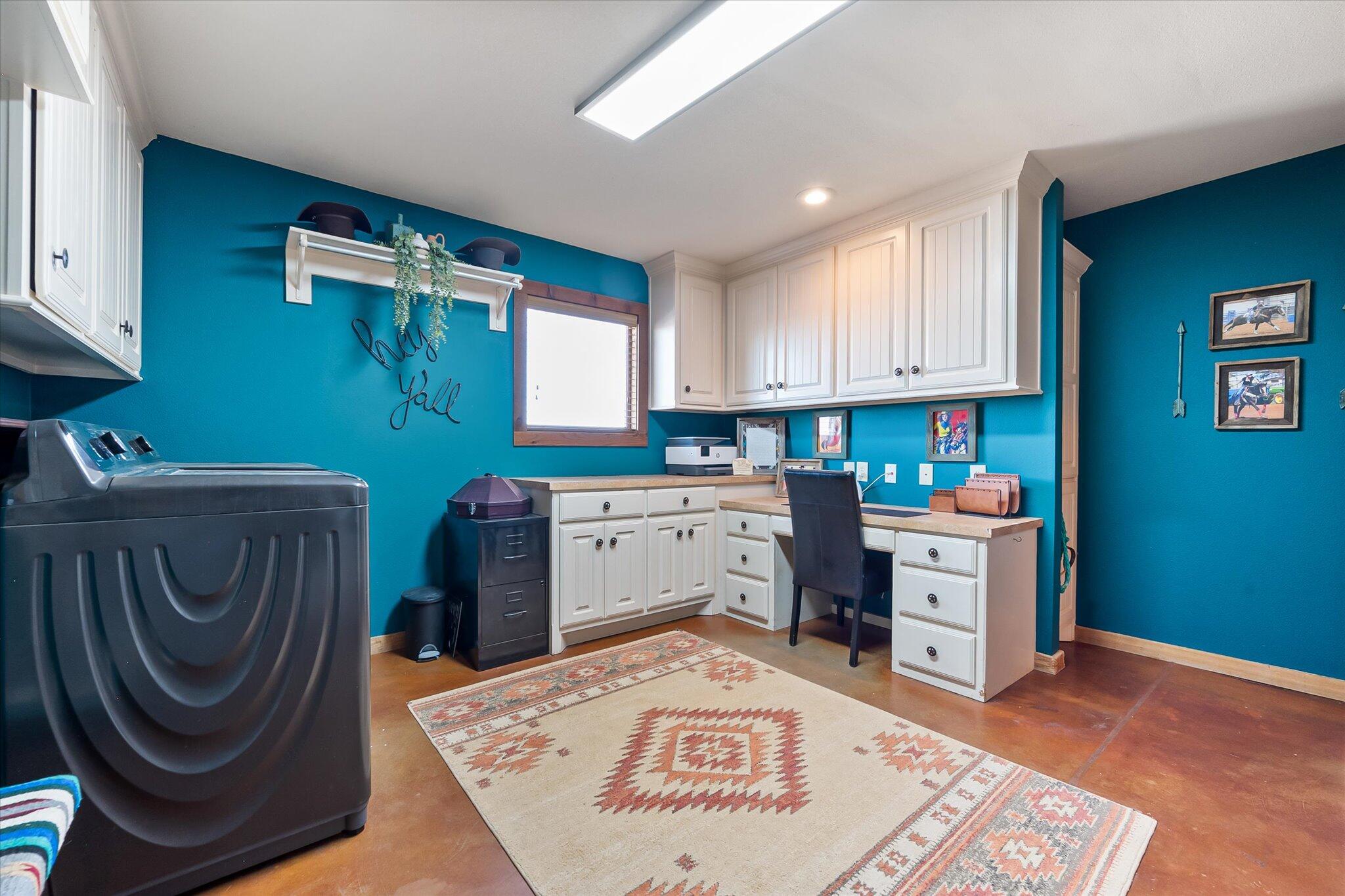9110 F M 1729 Property Photo 33