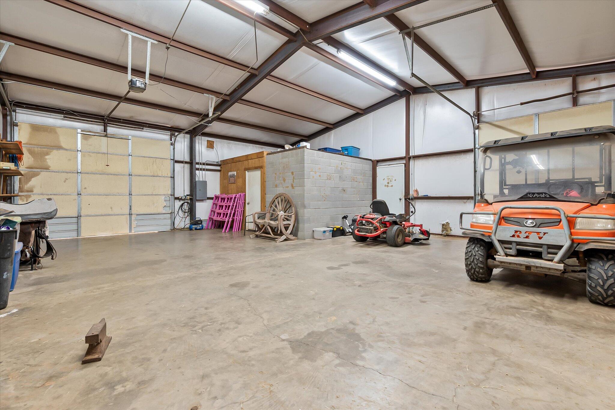 9110 F M 1729 Property Photo 41