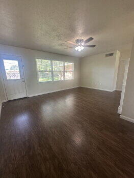 4816 45th Street Property Photo 7