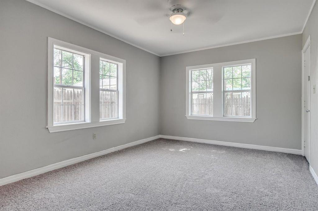 1910 26th Street, Front Property Photo 20