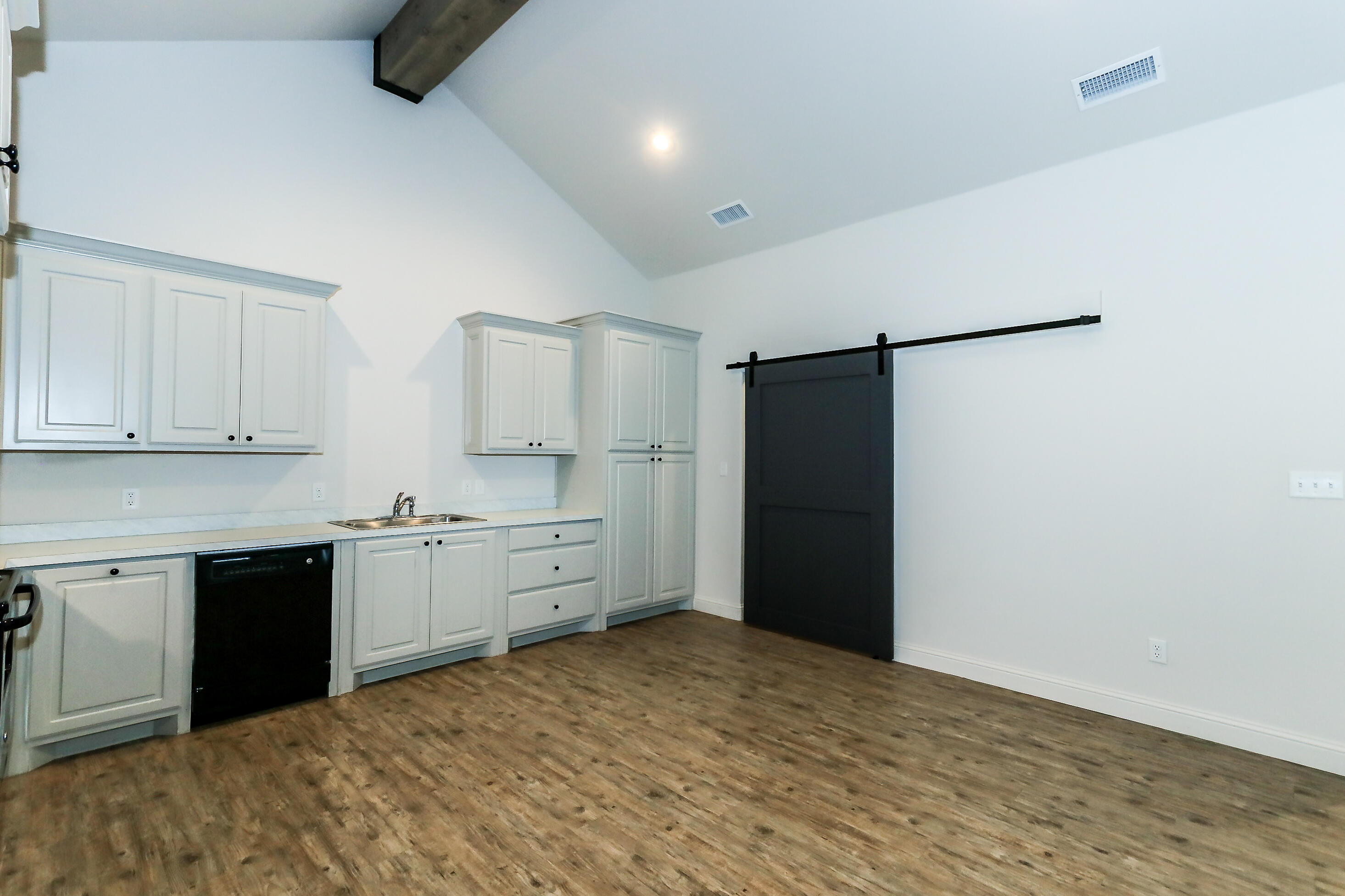 11104 Acme Street Property Photo 14