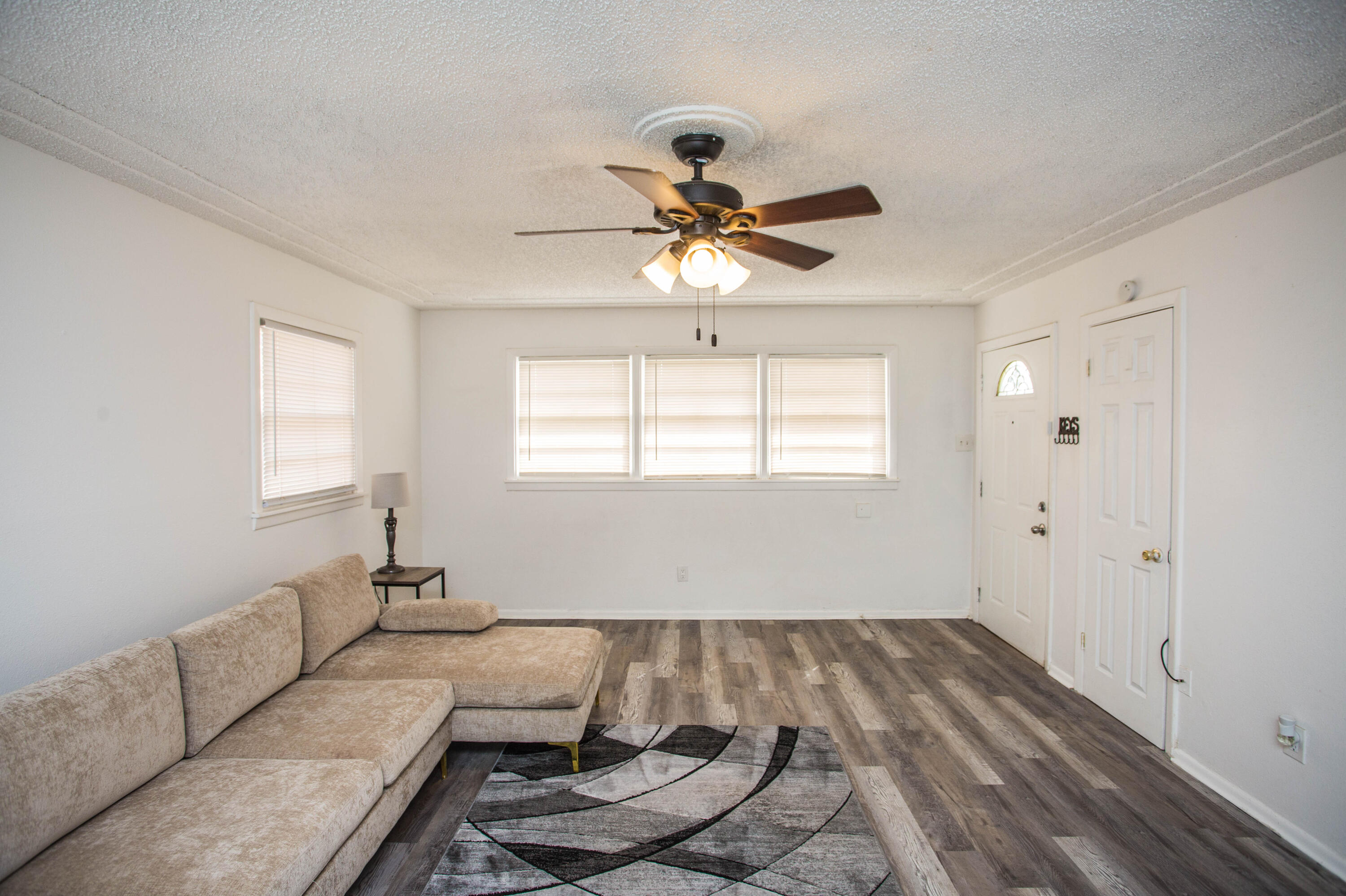 2810 54th Street Property Photo 6