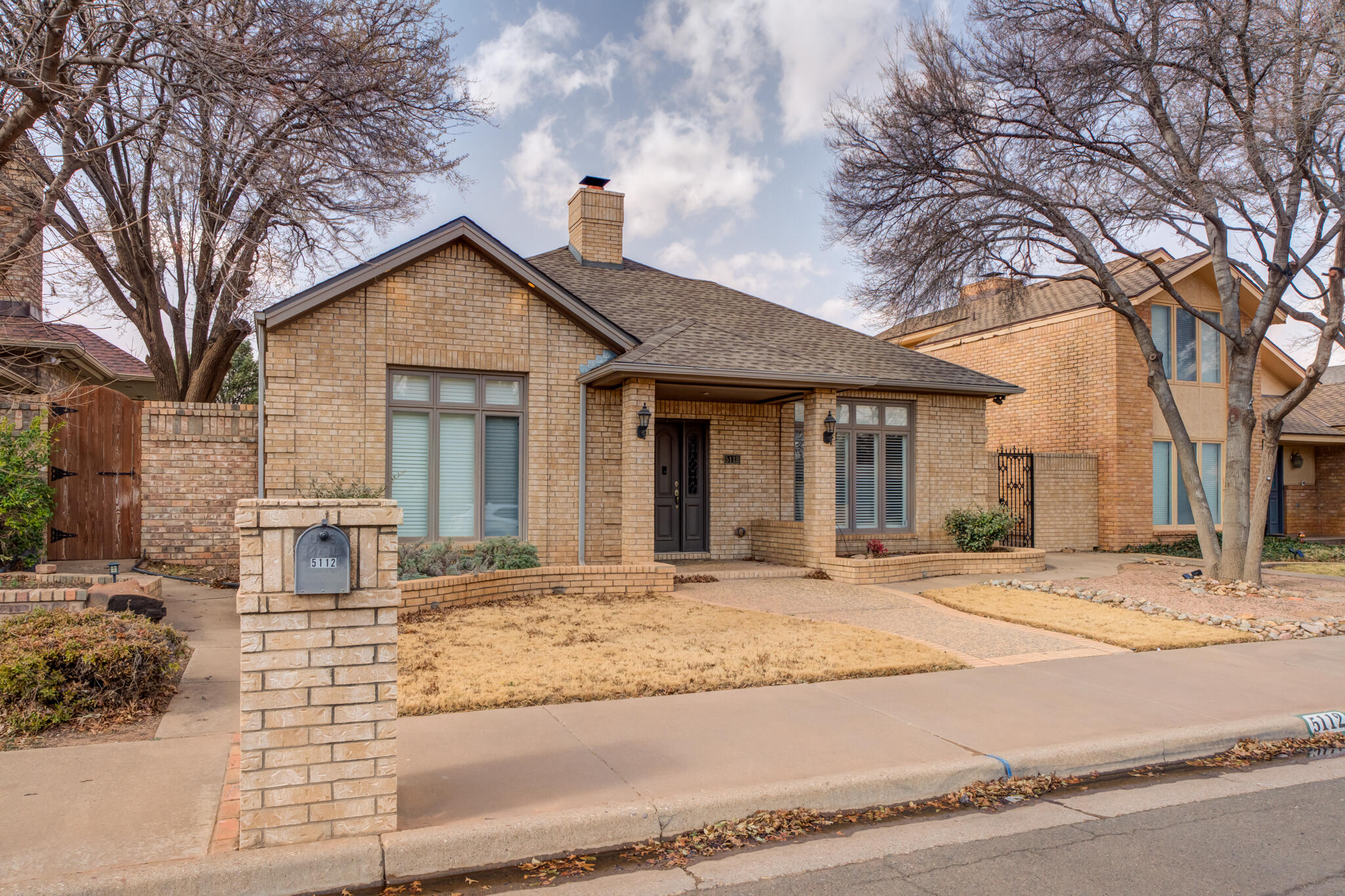 5112 2nd Street Property Photo 1