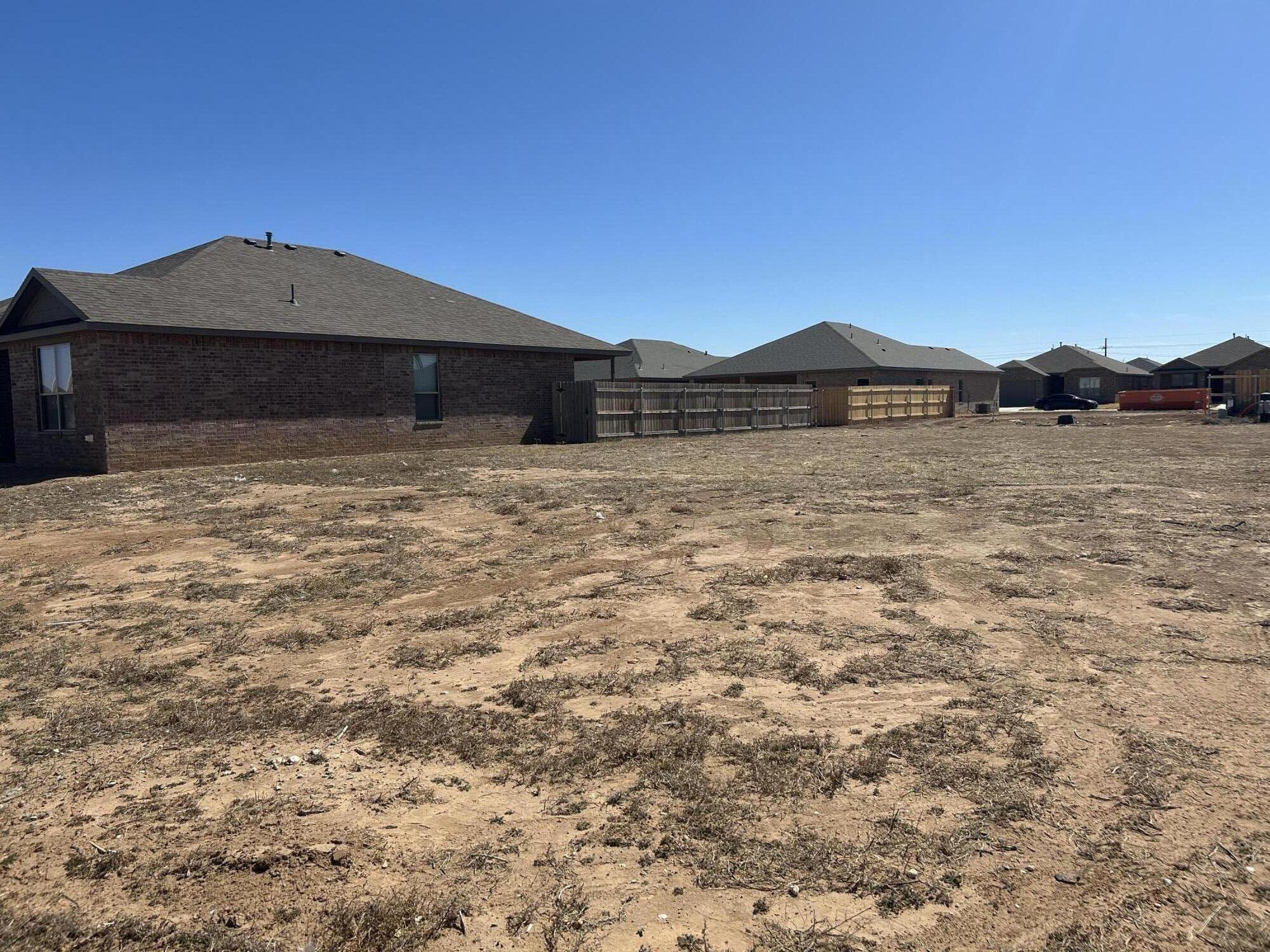 7815 95th Street Property Photo 3