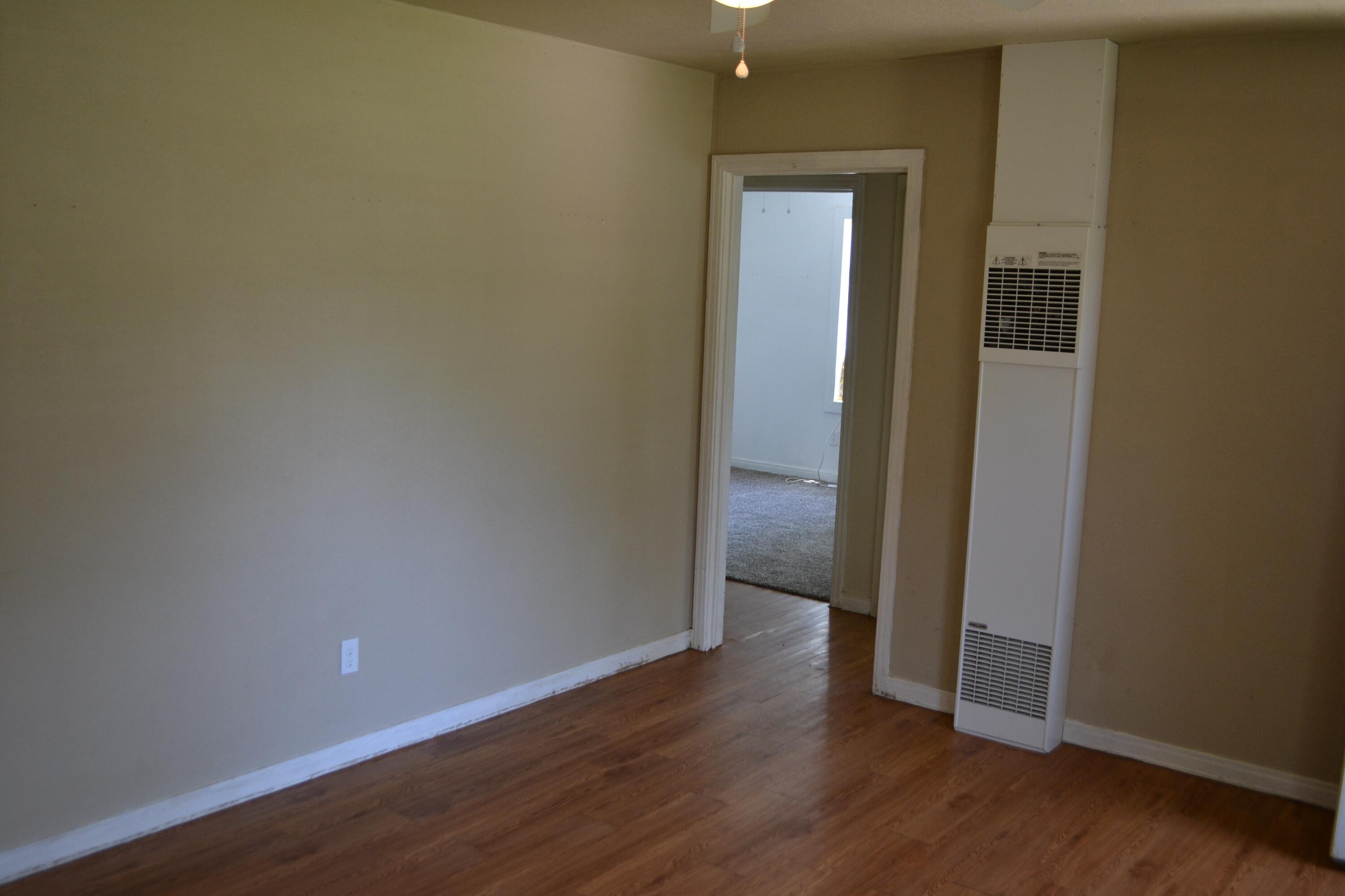 2810 41st Street Property Photo 3