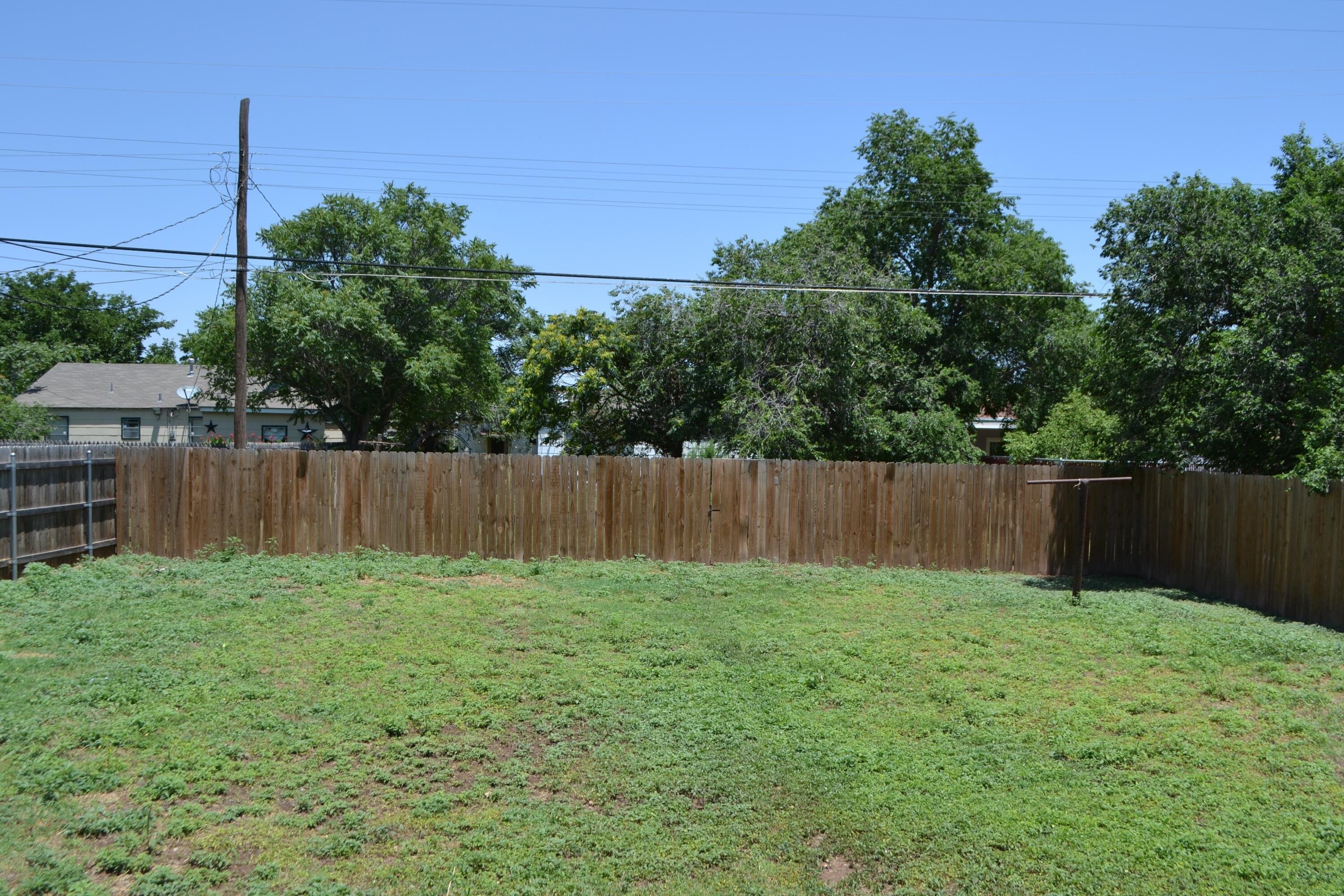 2810 41st Street Property Photo 8