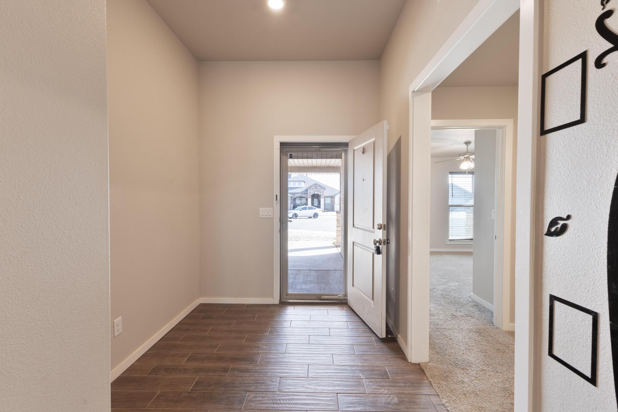 2312 145th Street Property Photo 3