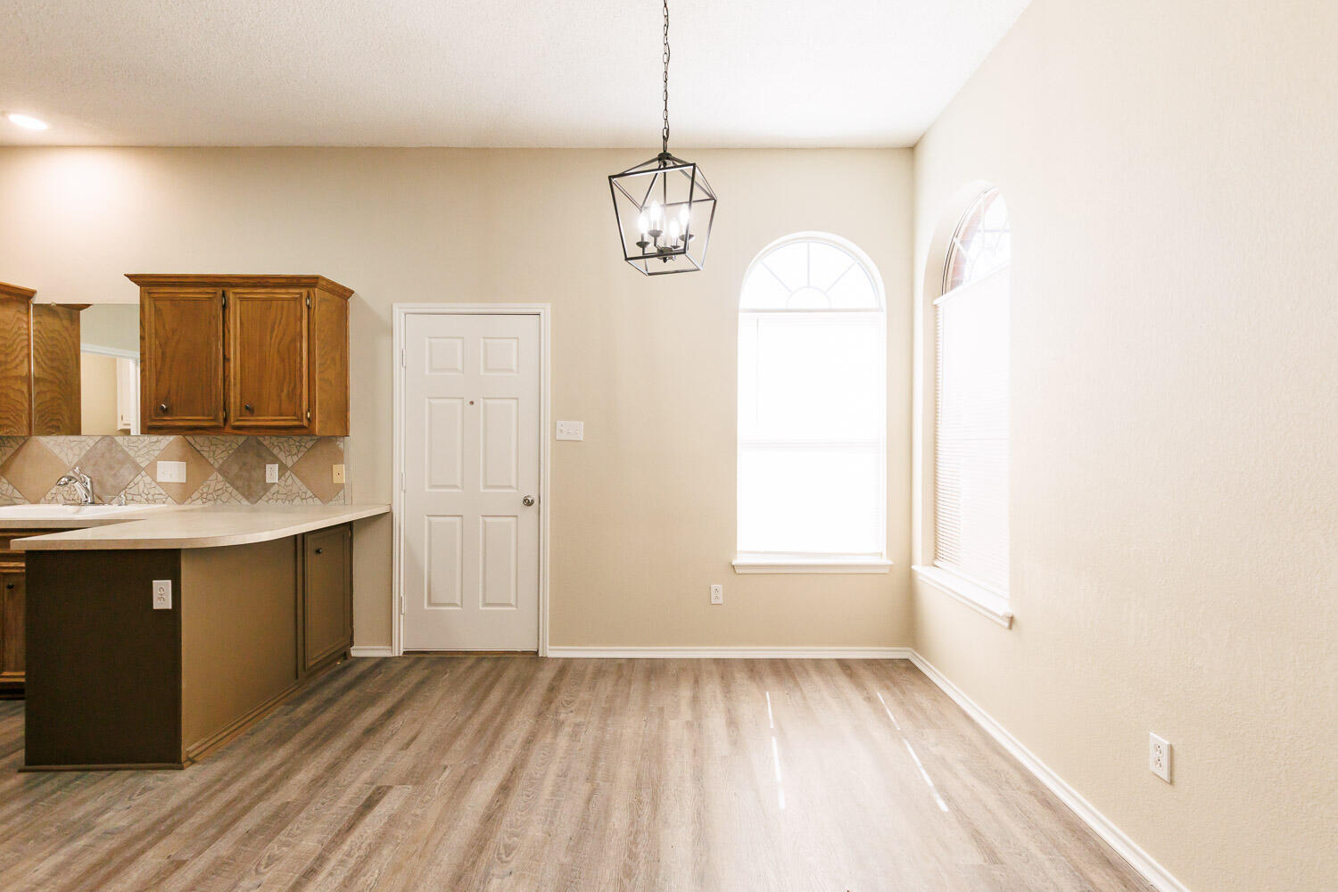 2104 94th Street Property Photo 8