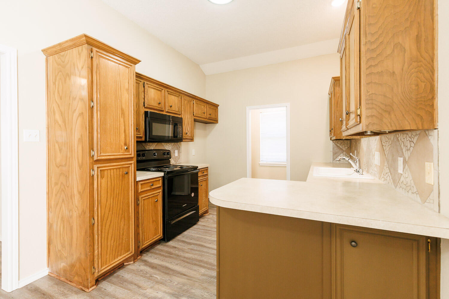2104 94th Street Property Photo 10