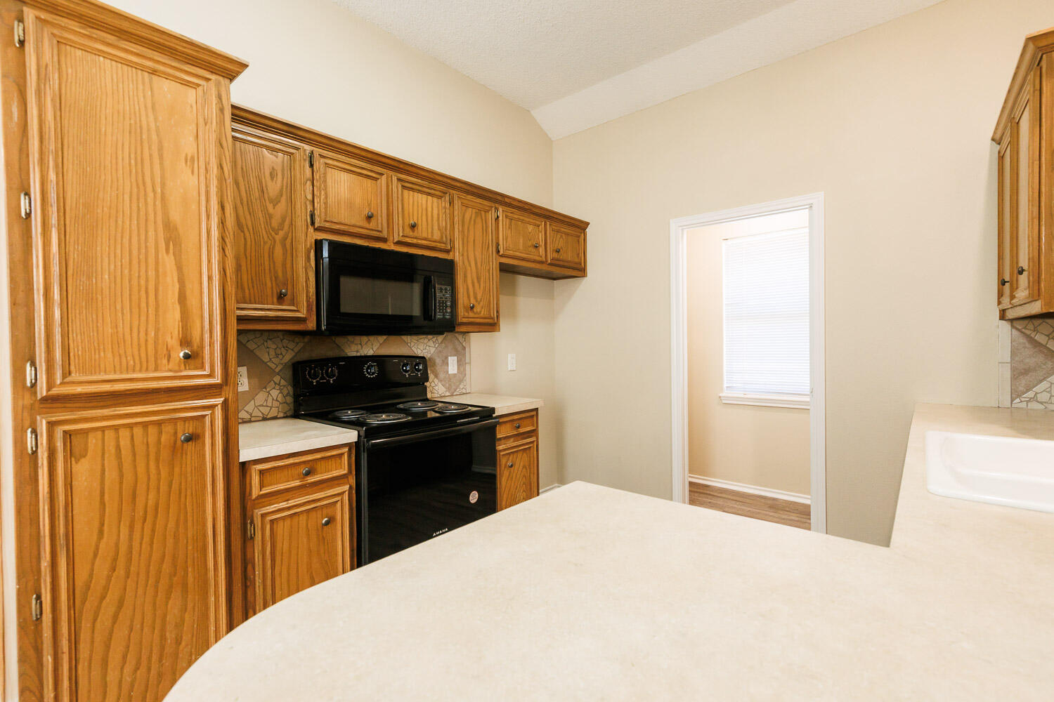 2104 94th Street Property Photo 11