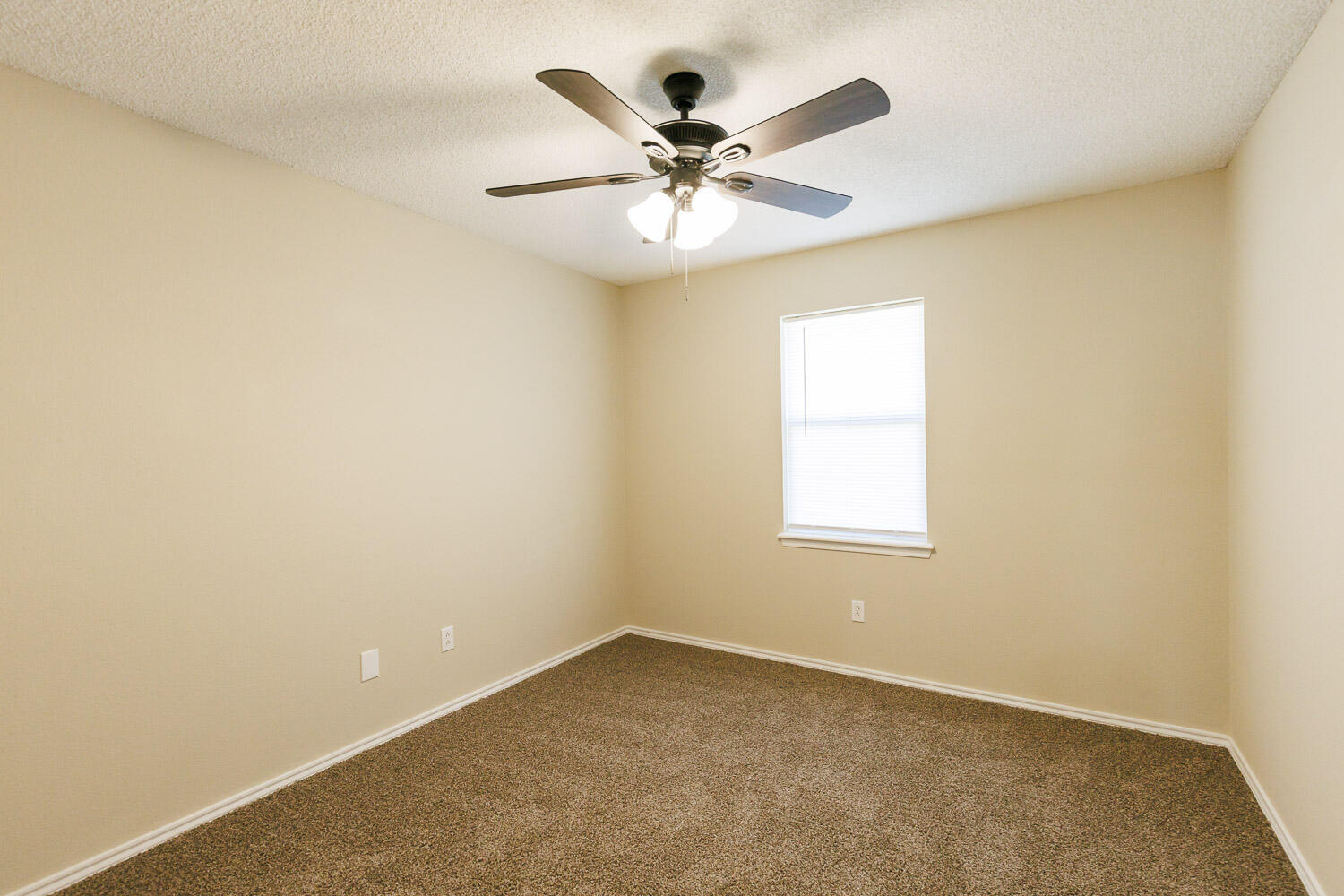 2104 94th Street Property Photo 22