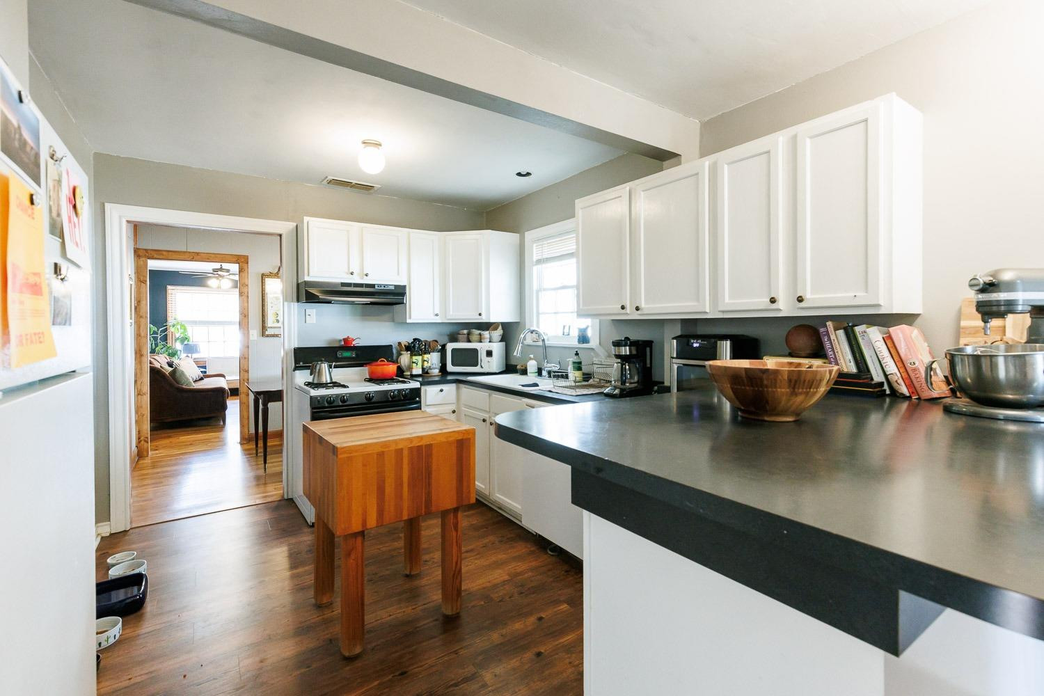 2426 23rd Street Property Photo 13