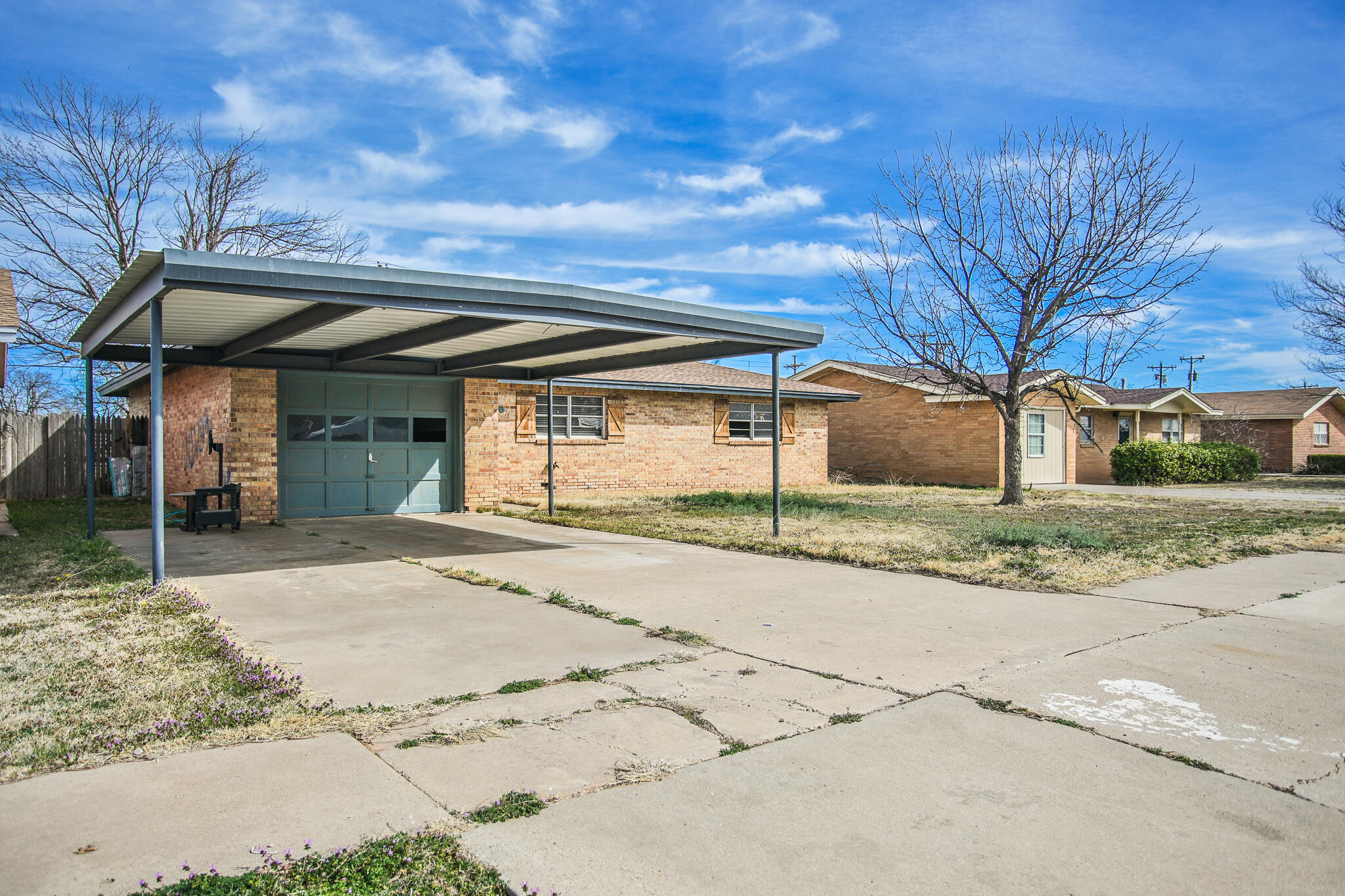 816 Cedar Street Property Photo 4