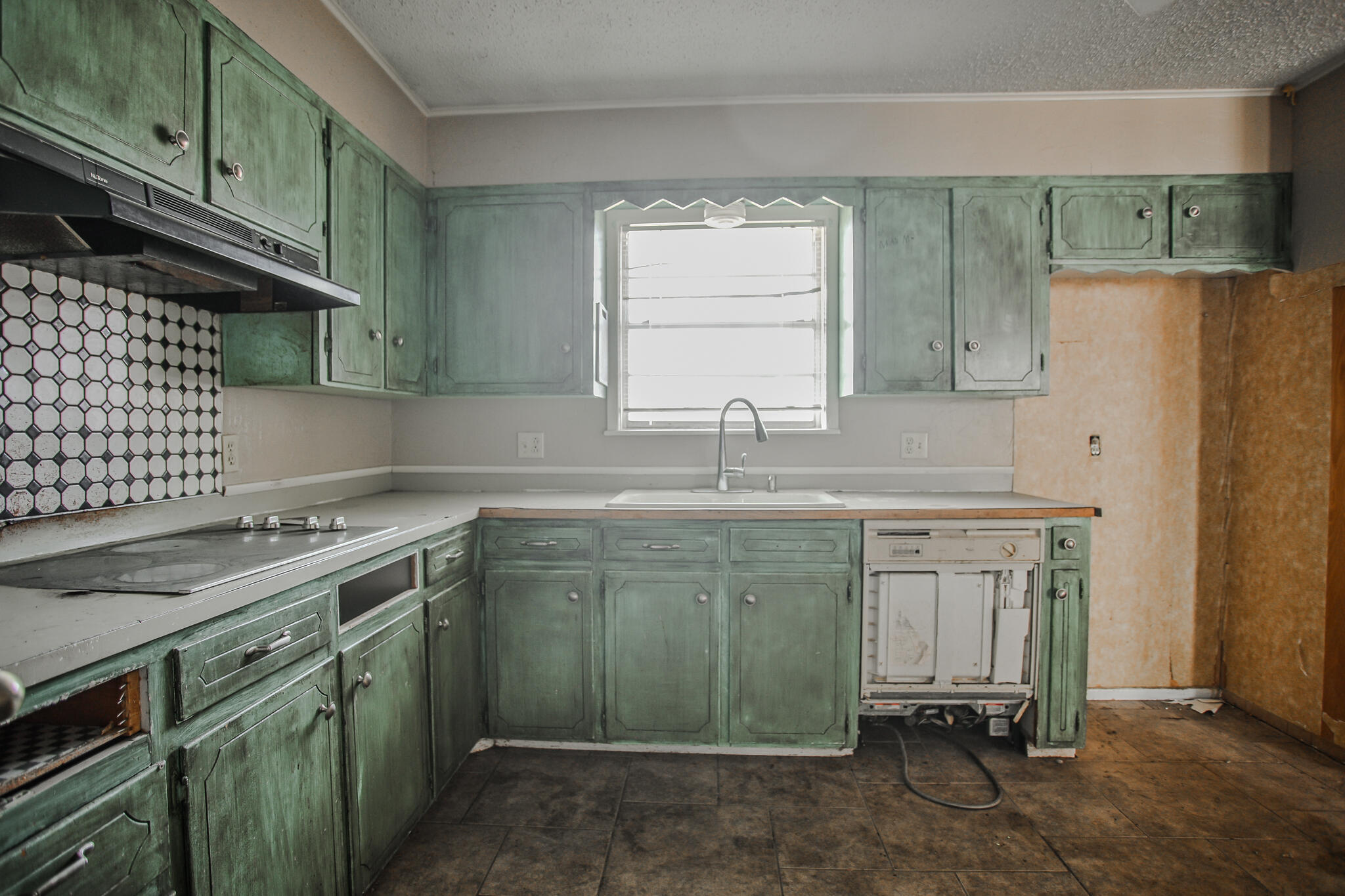 816 Cedar Street Property Photo 12