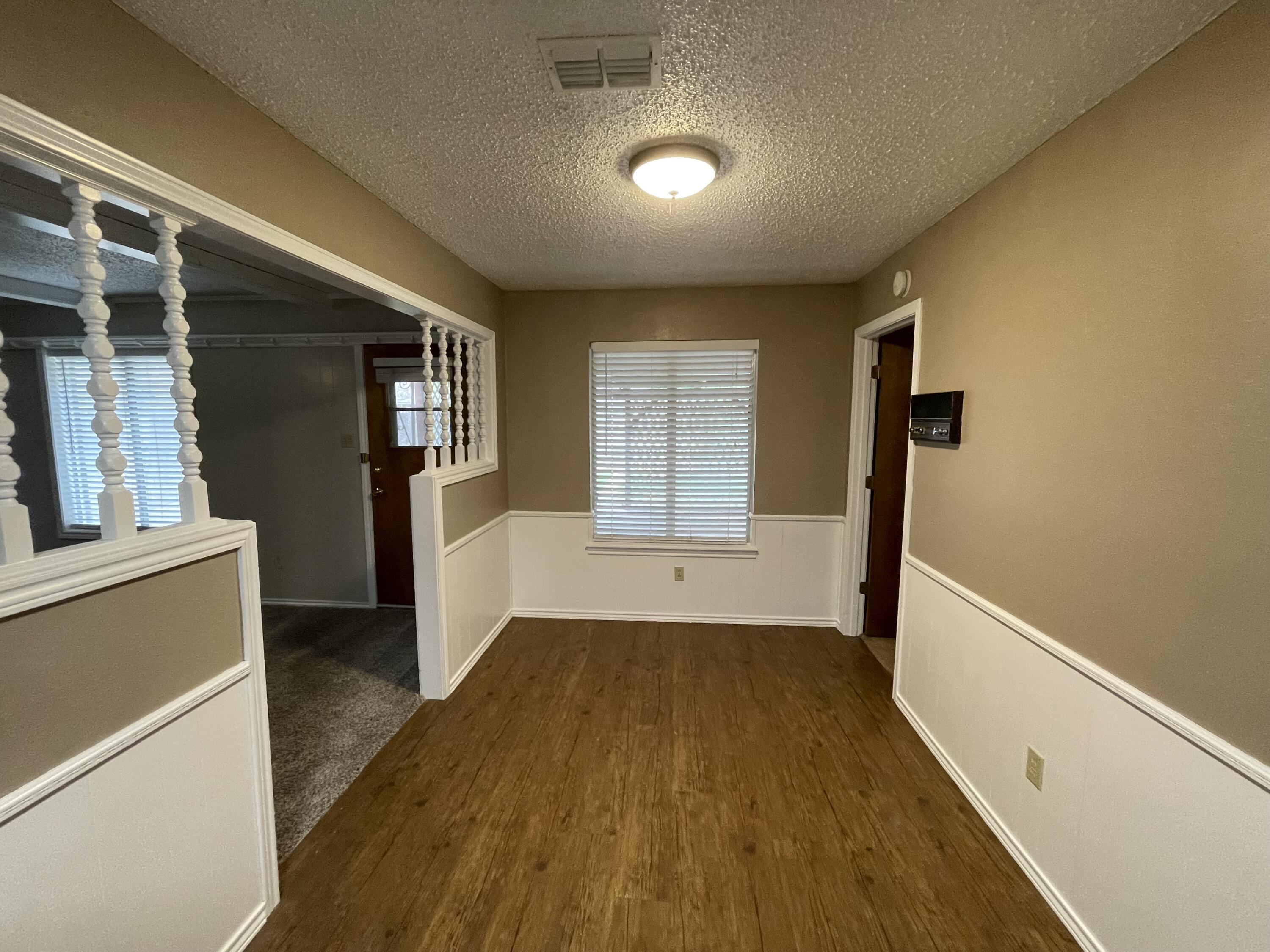 4822 73rd Street Property Photo 3