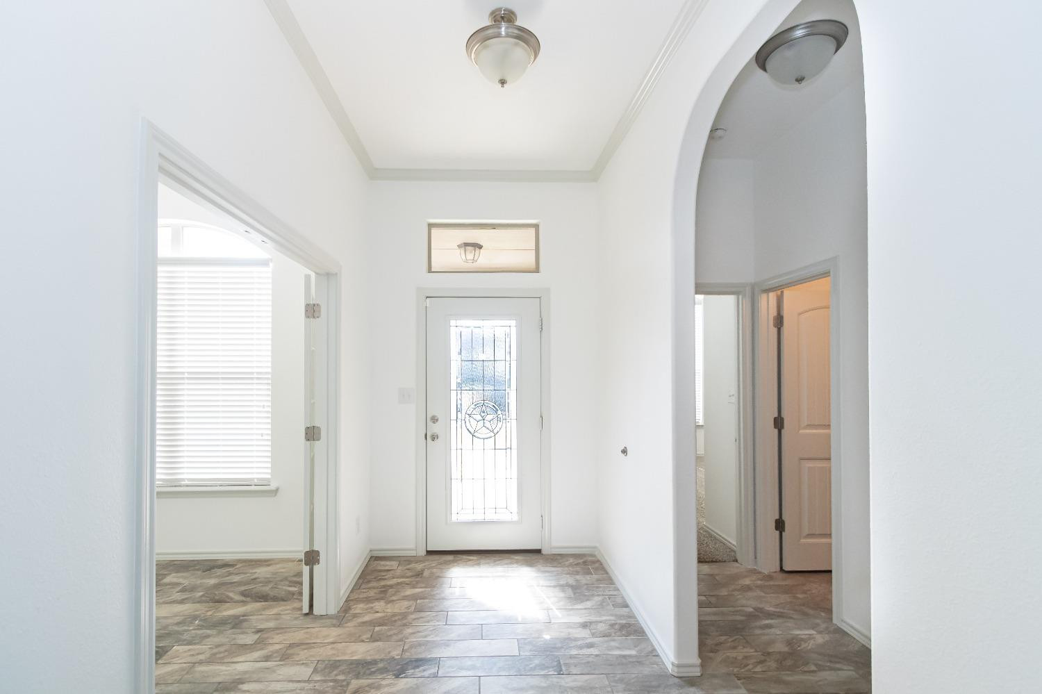 9610 Kline Avenue Property Photo 3