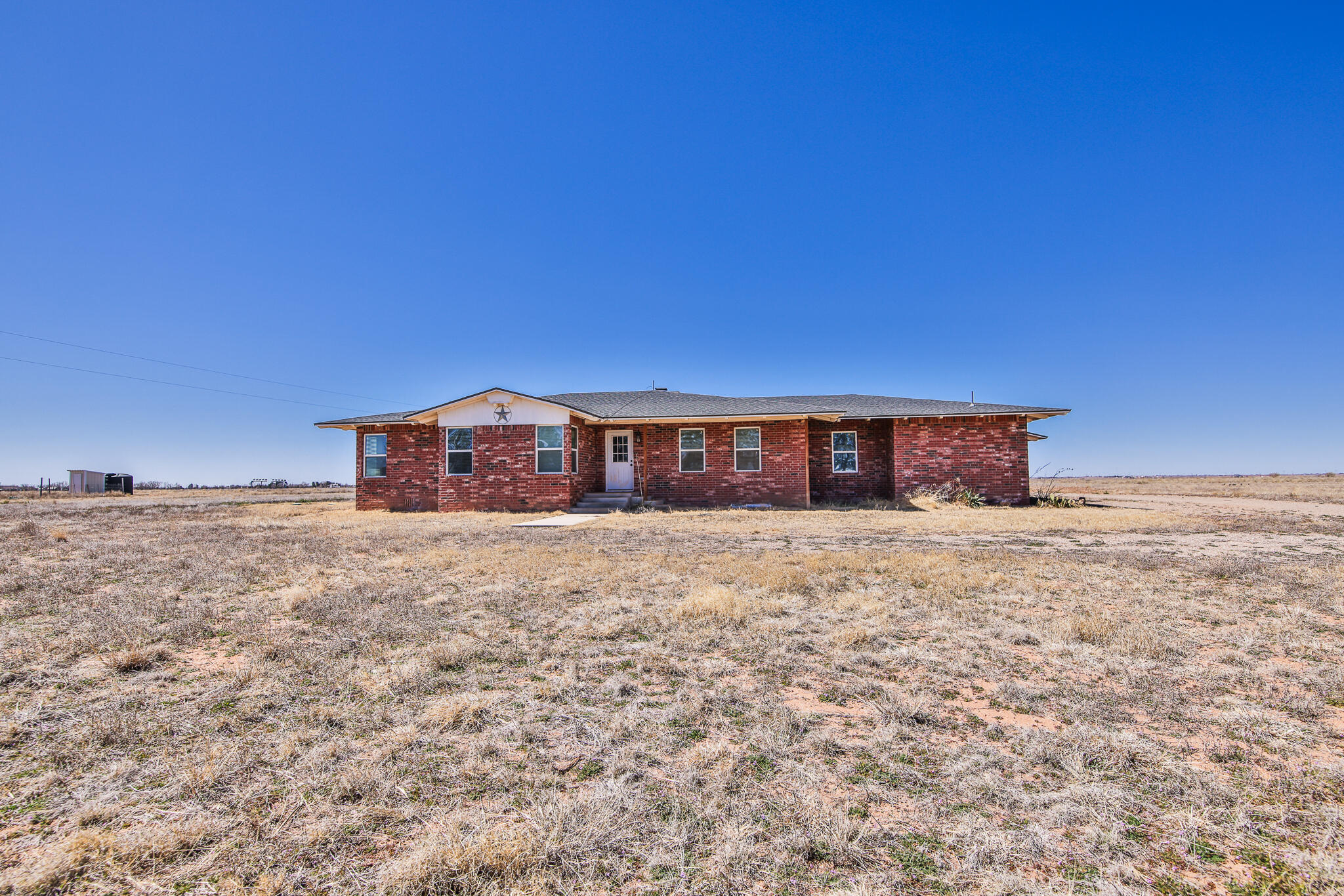 12319 N F M 2528 Property Photo 1