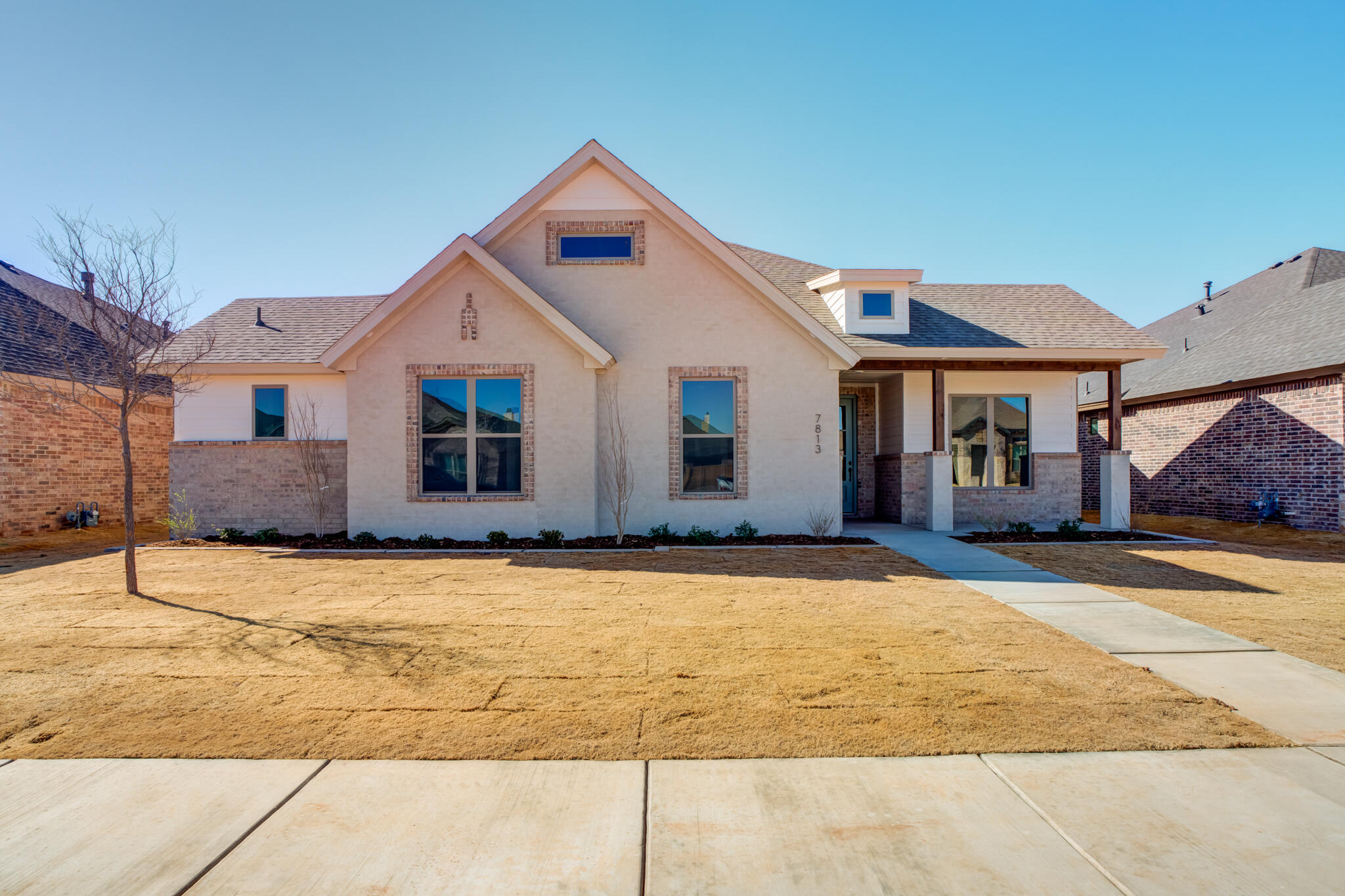 7813 53rd Street Property Photo