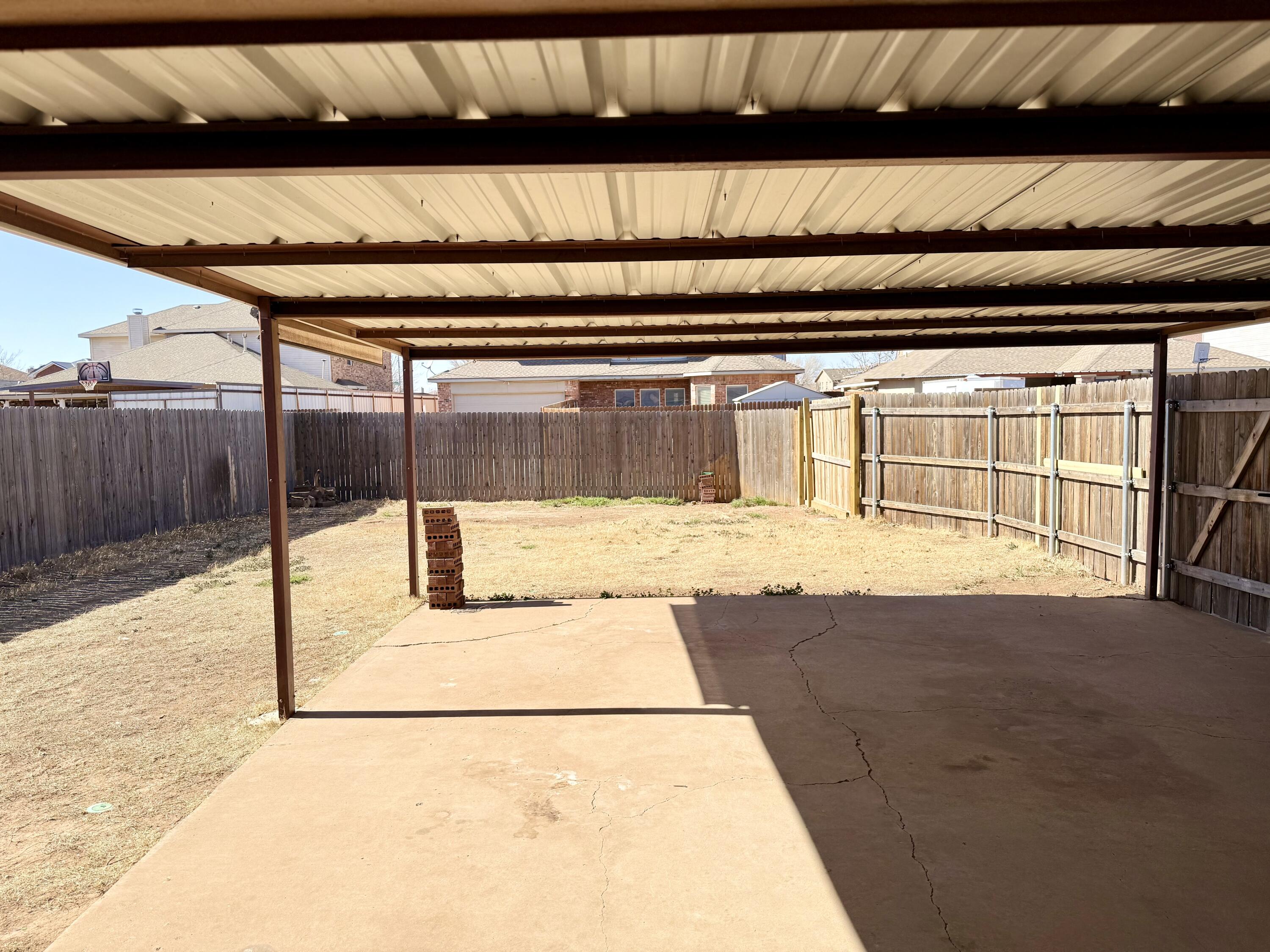 4916 Harvard Drive Property Photo 6