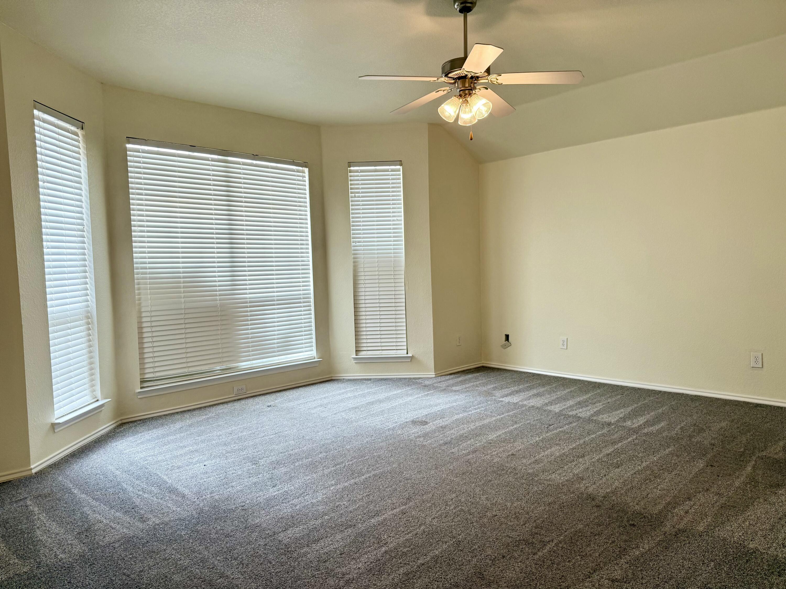 4916 Harvard Drive Property Photo 12