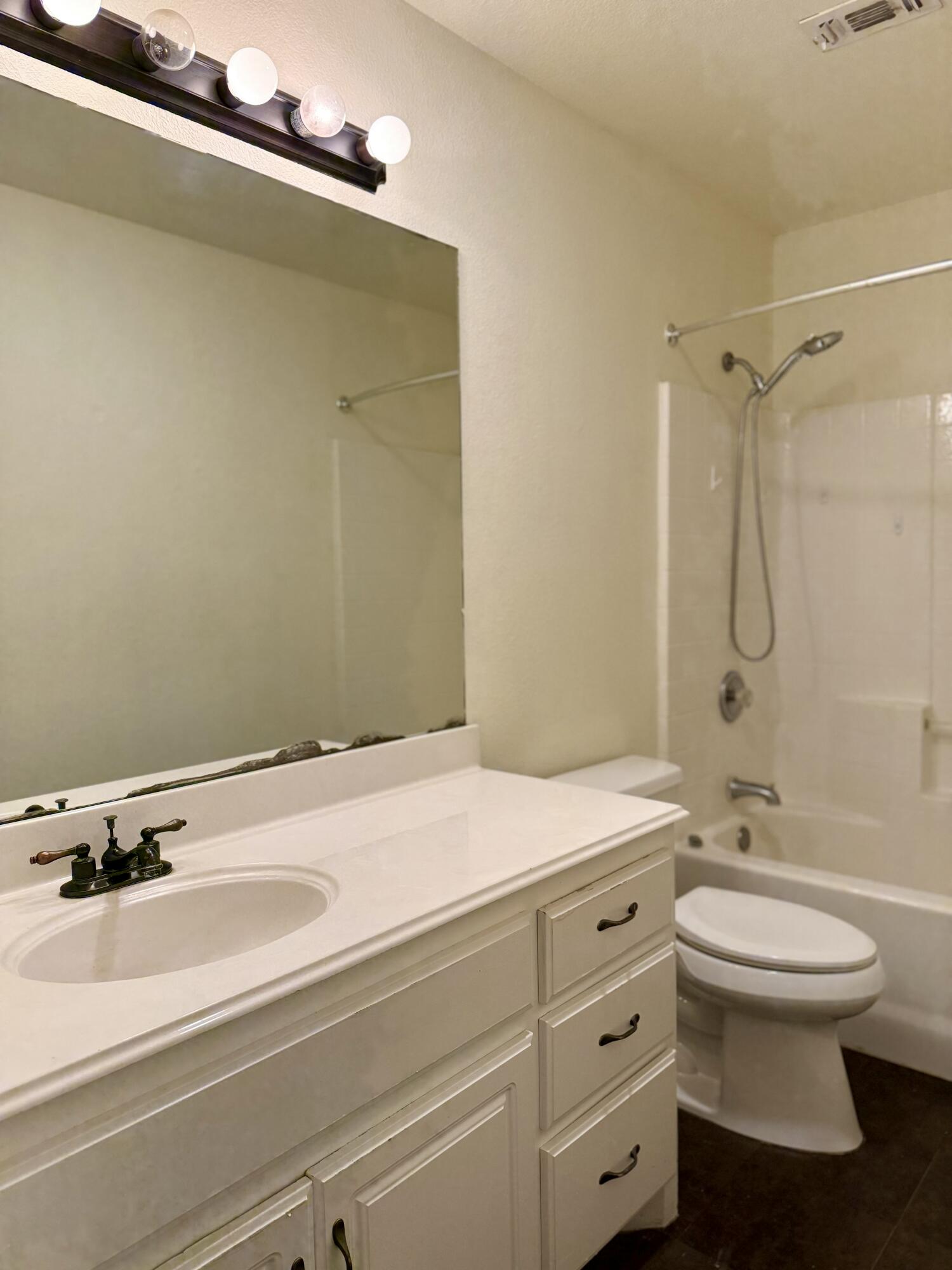 4916 Harvard Drive Property Photo 20