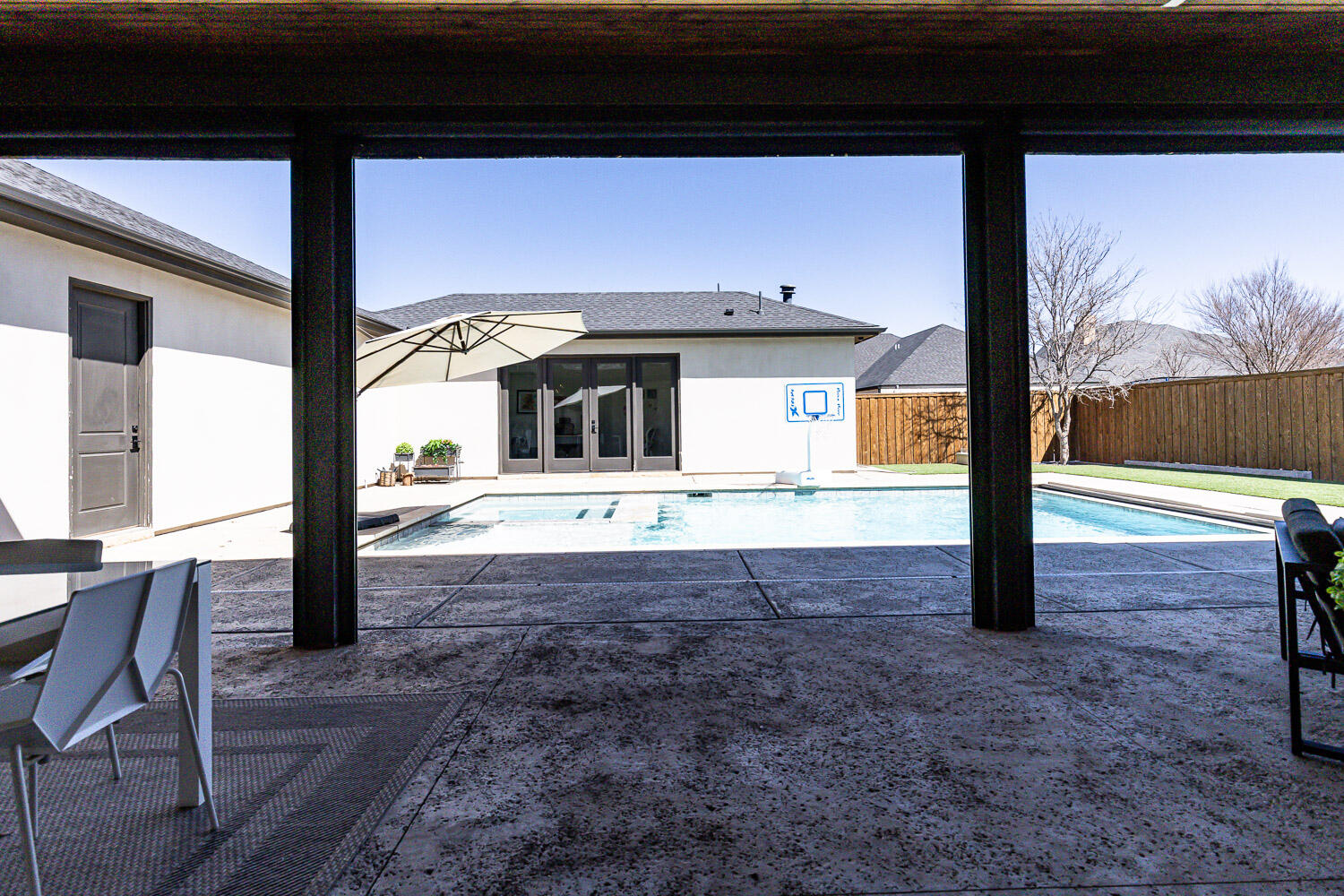 11709 Utica Avenue Property Photo 67
