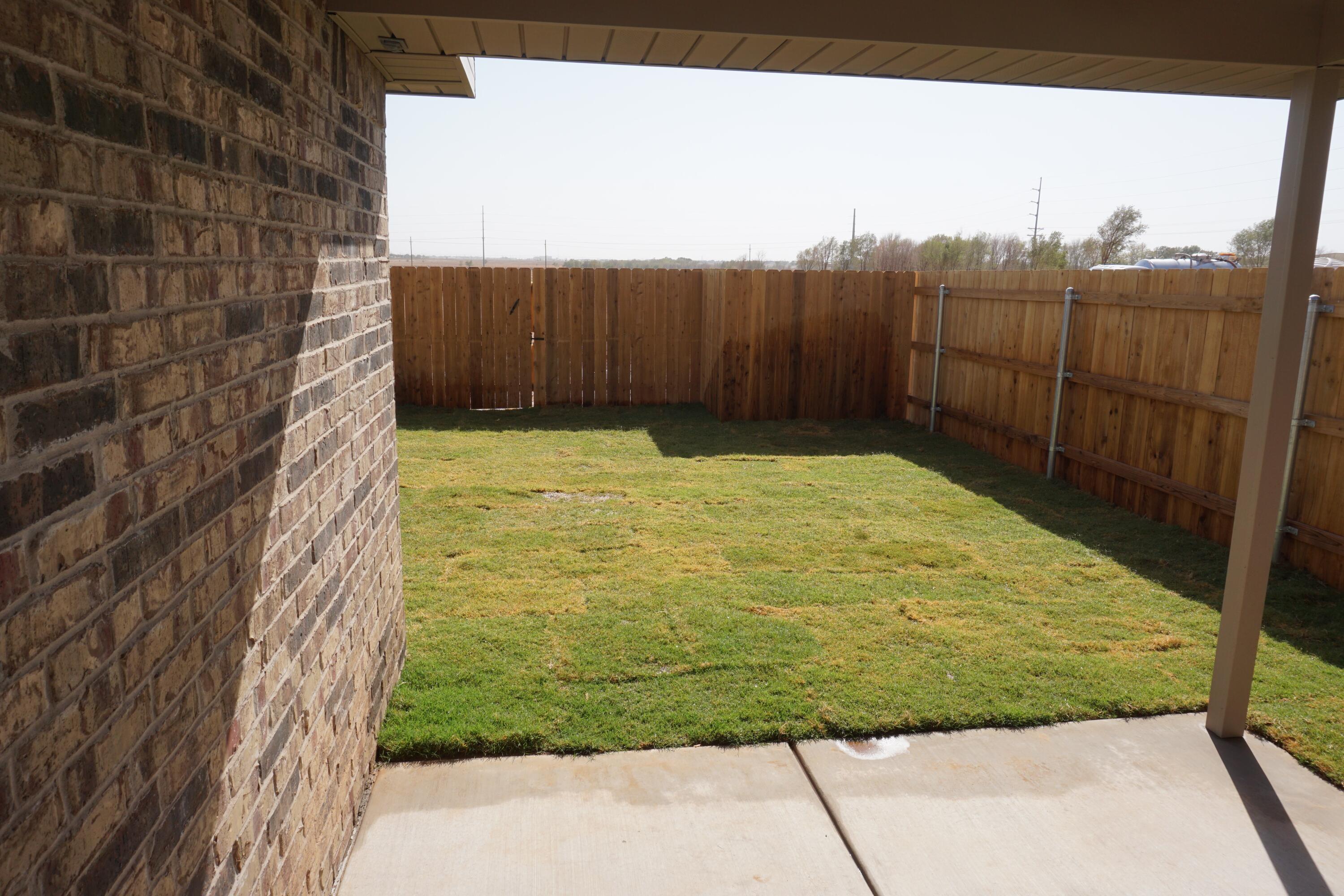 7517 31st Street Property Photo 14
